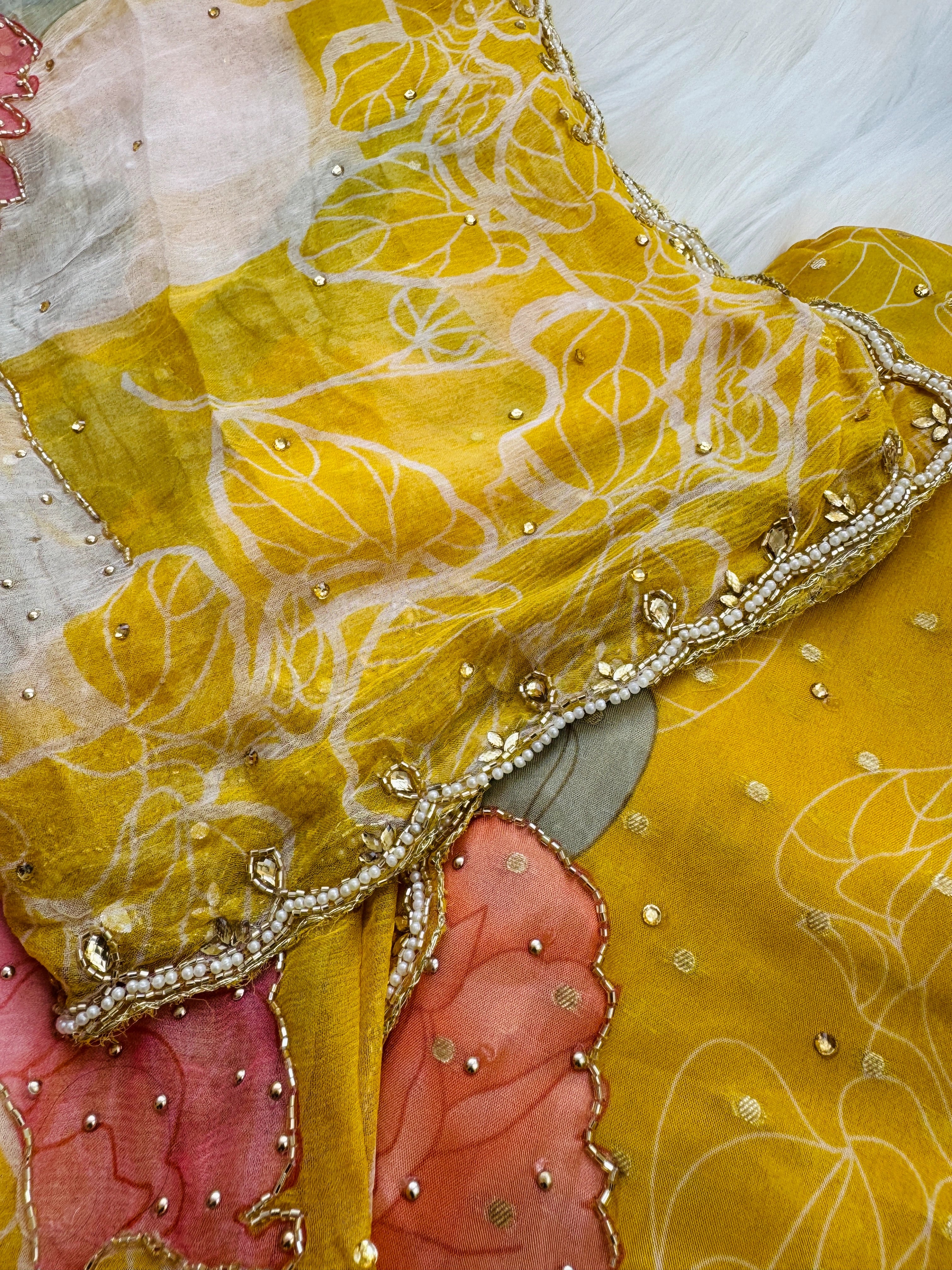 ✨ Pure Organza Handwork Party Wear Unstitched Suit ✨ - Image 4