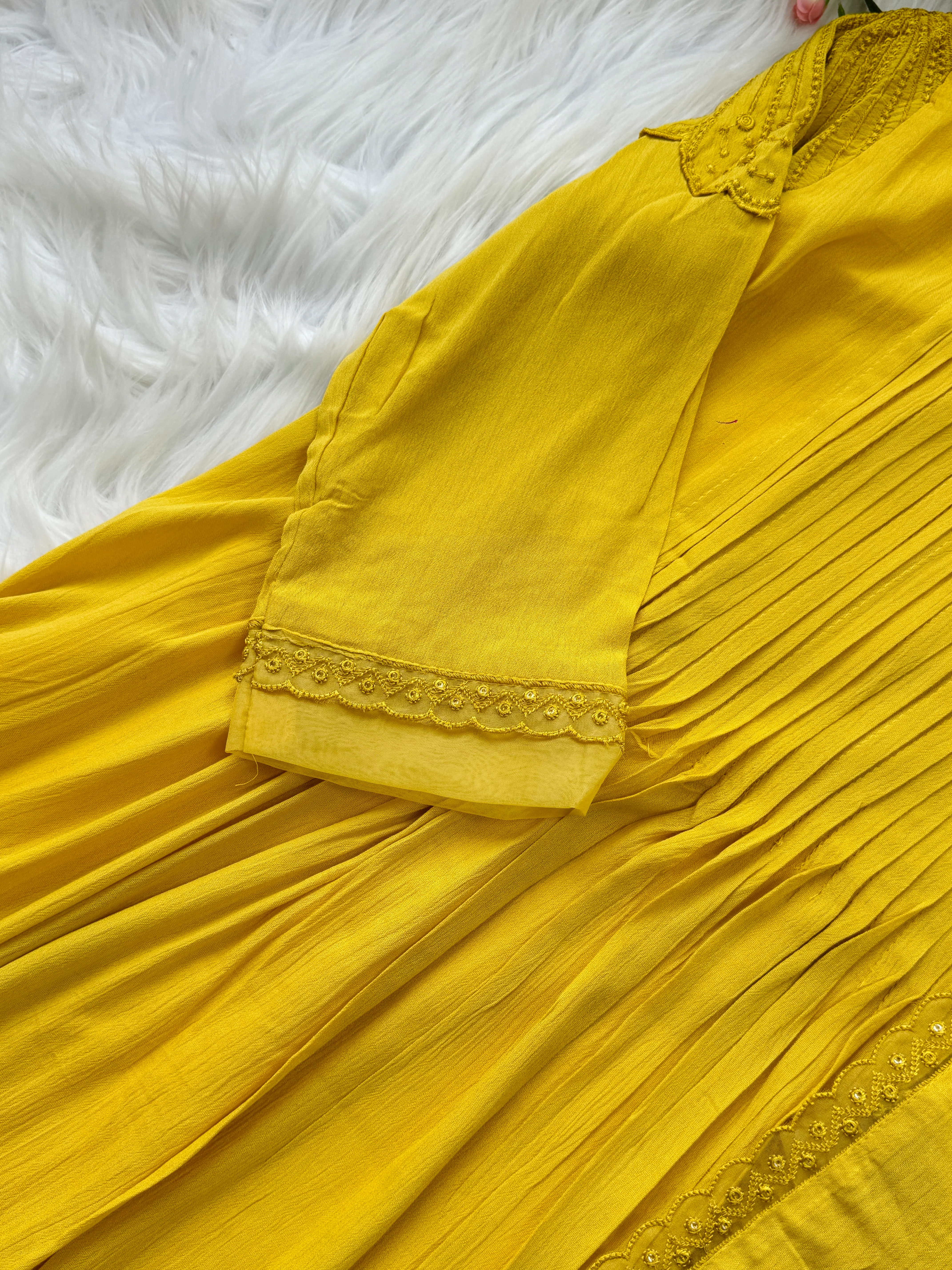 β¨ Ready-to-Wear Embroidered Anarkali Set β¨ - Image 5