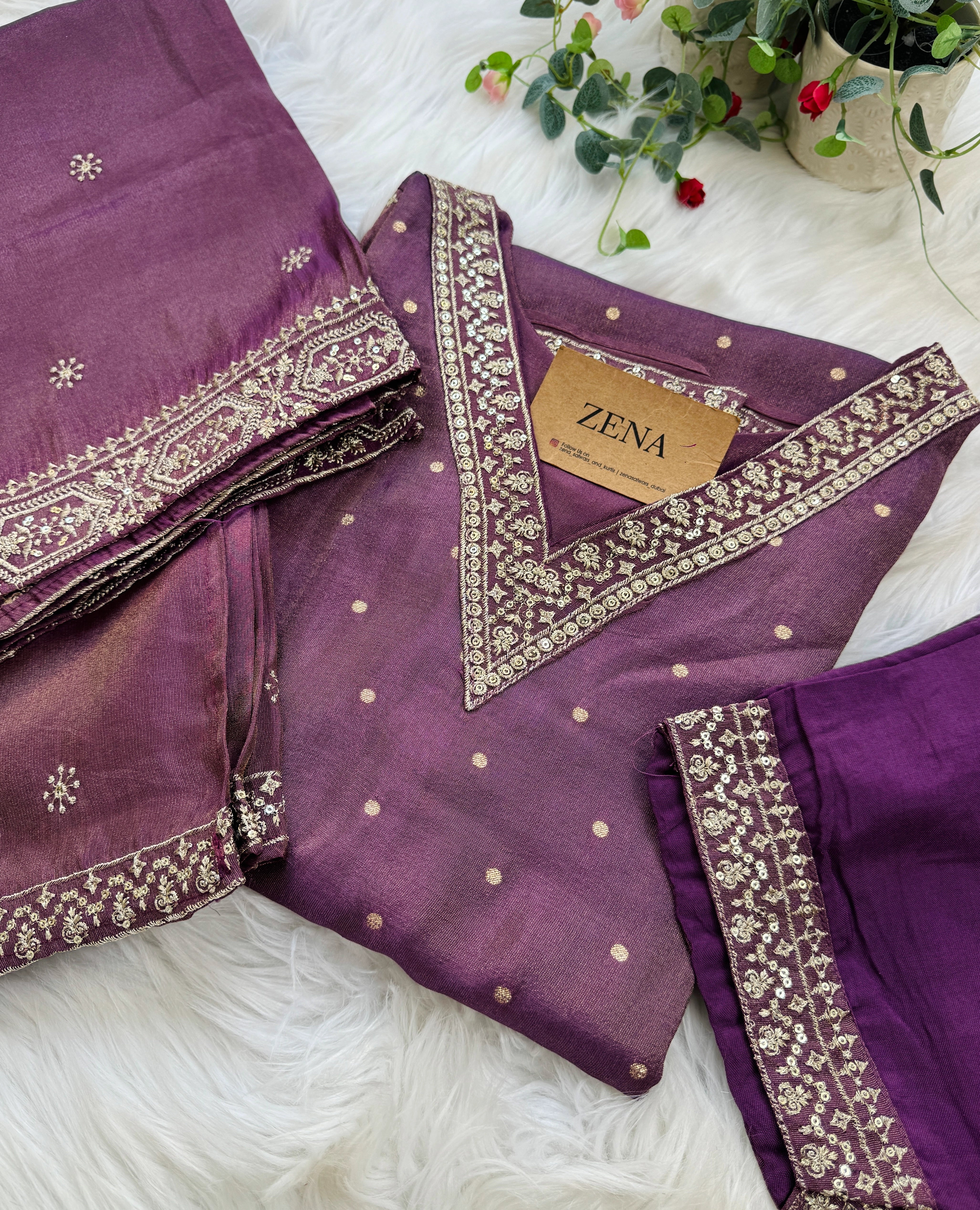 β¨ Tissue Silk Embroidered Kurti Set β¨