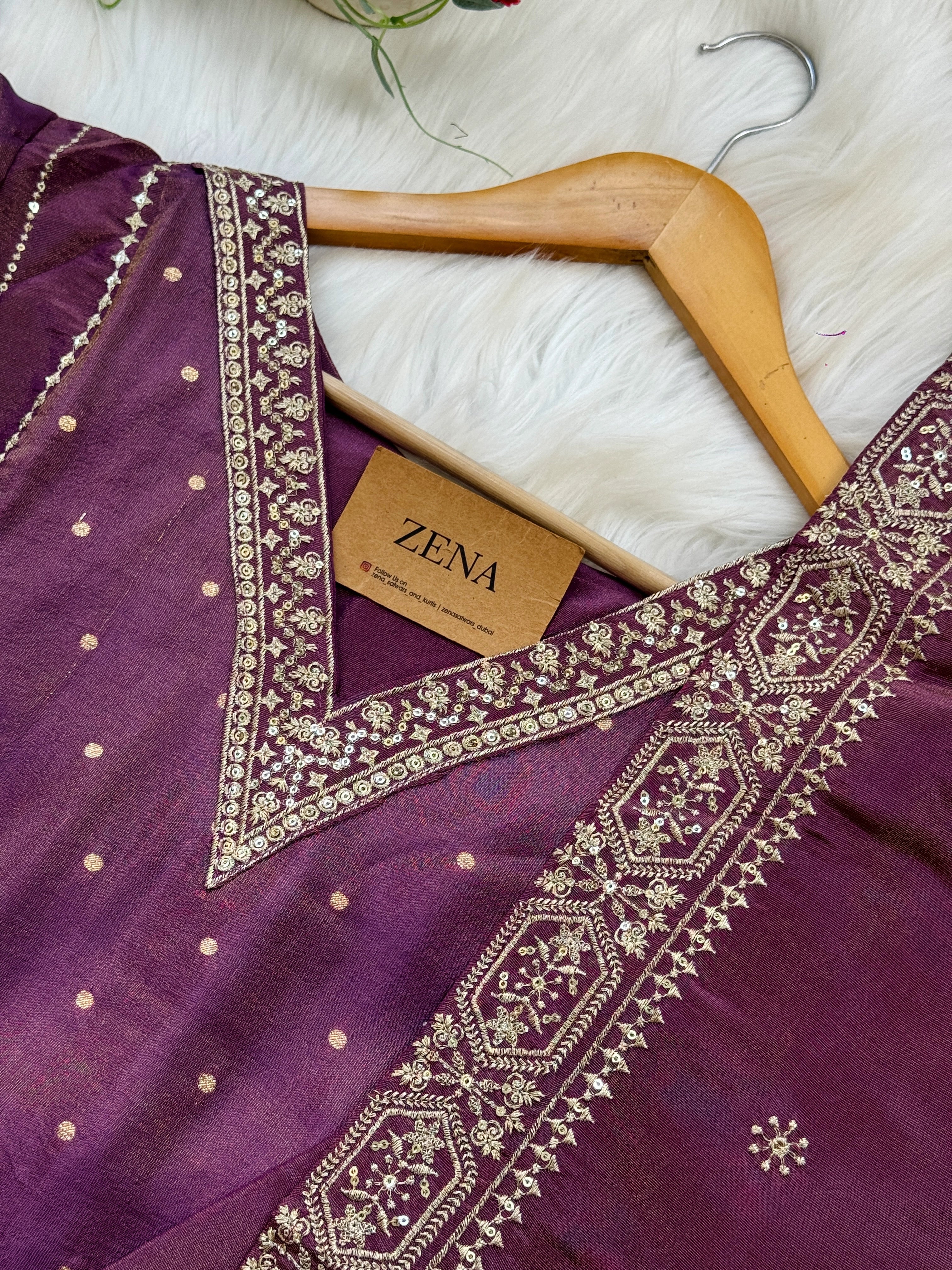 β¨ Tissue Silk Embroidered Kurti Set β¨ - Image 3