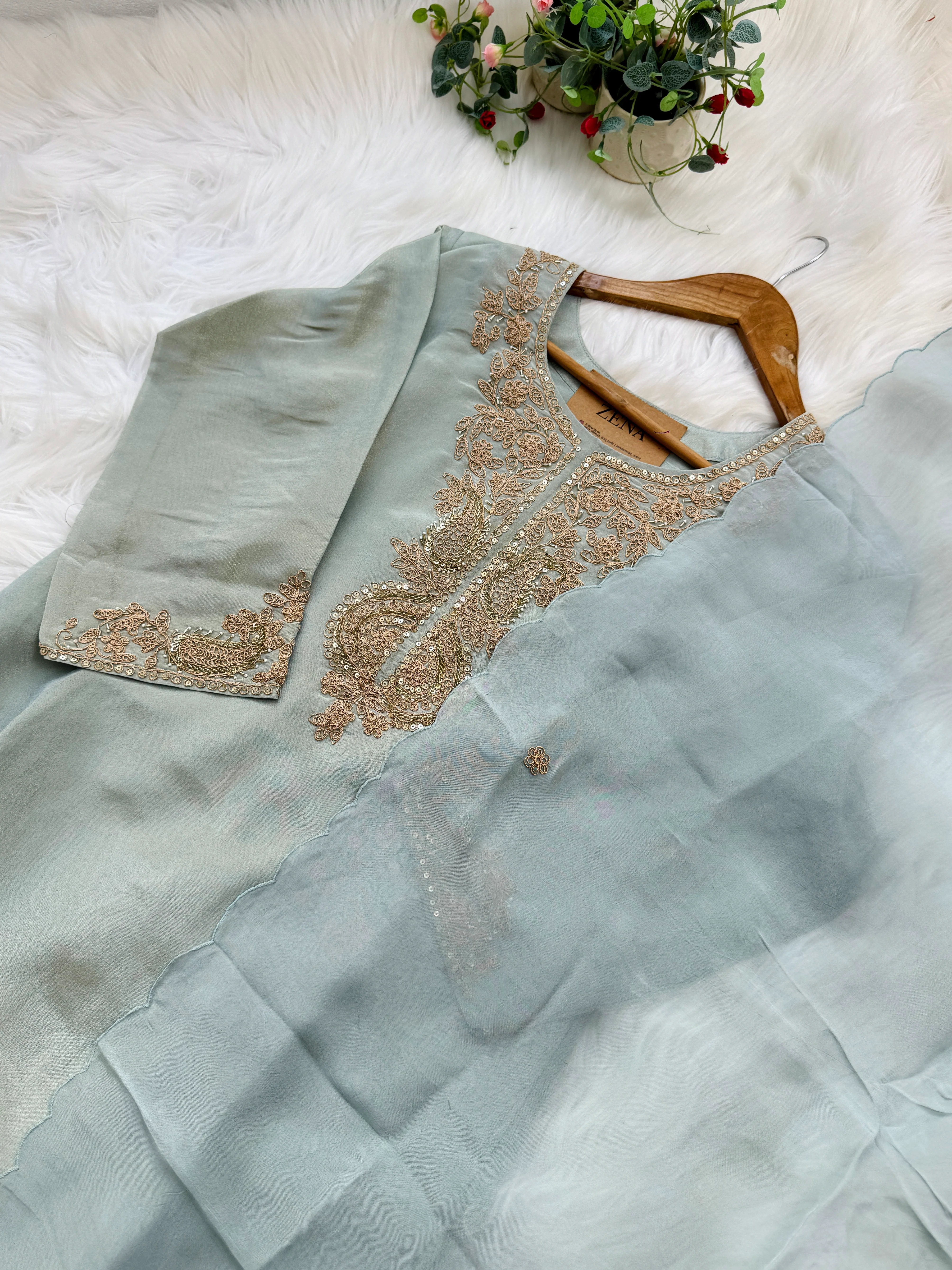 β¨ Tissue Silk Embroidered Suit β¨ - Image 7