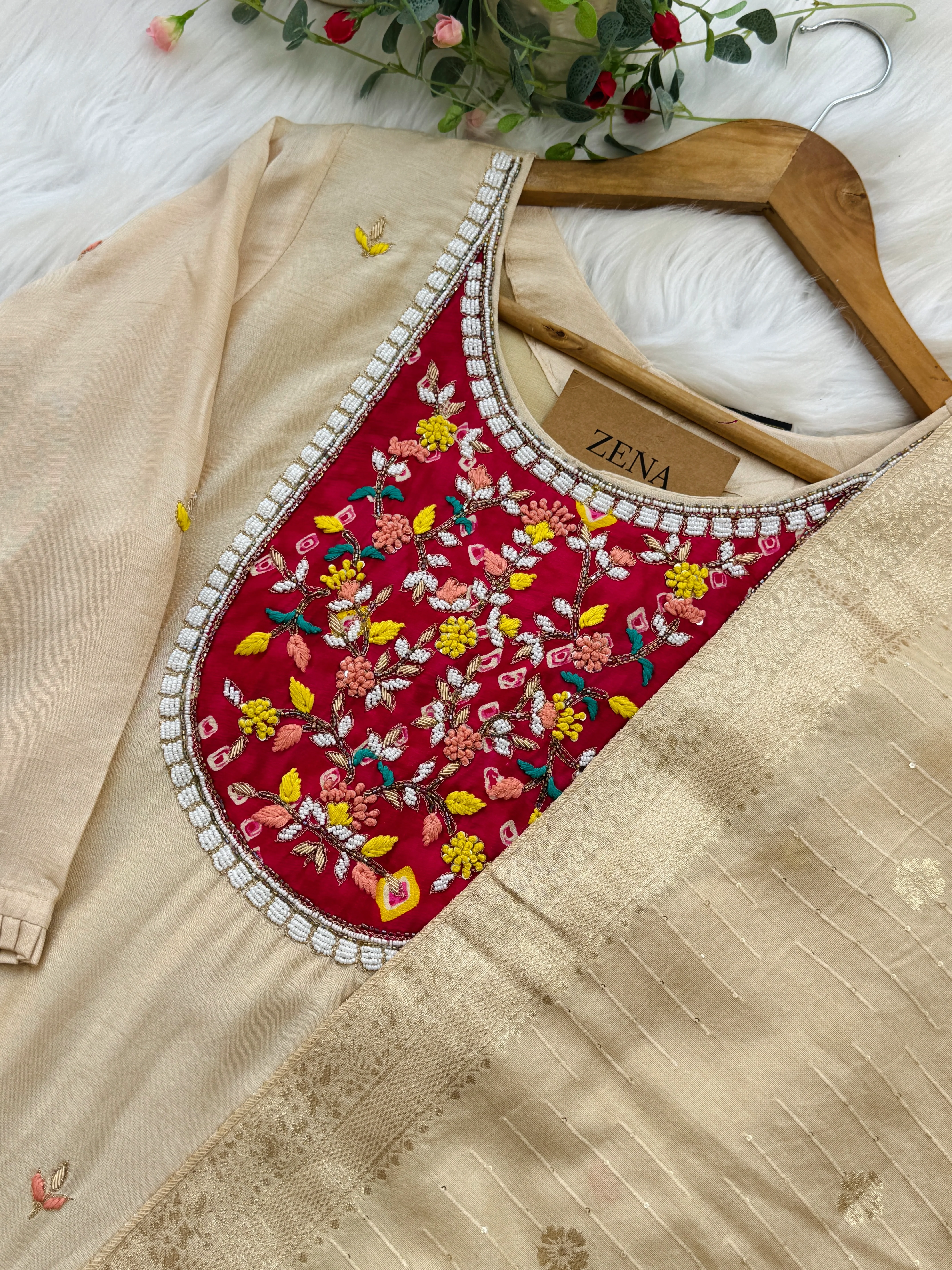 β¨ Tissue Silk Hand Detailed Kurti Set β¨