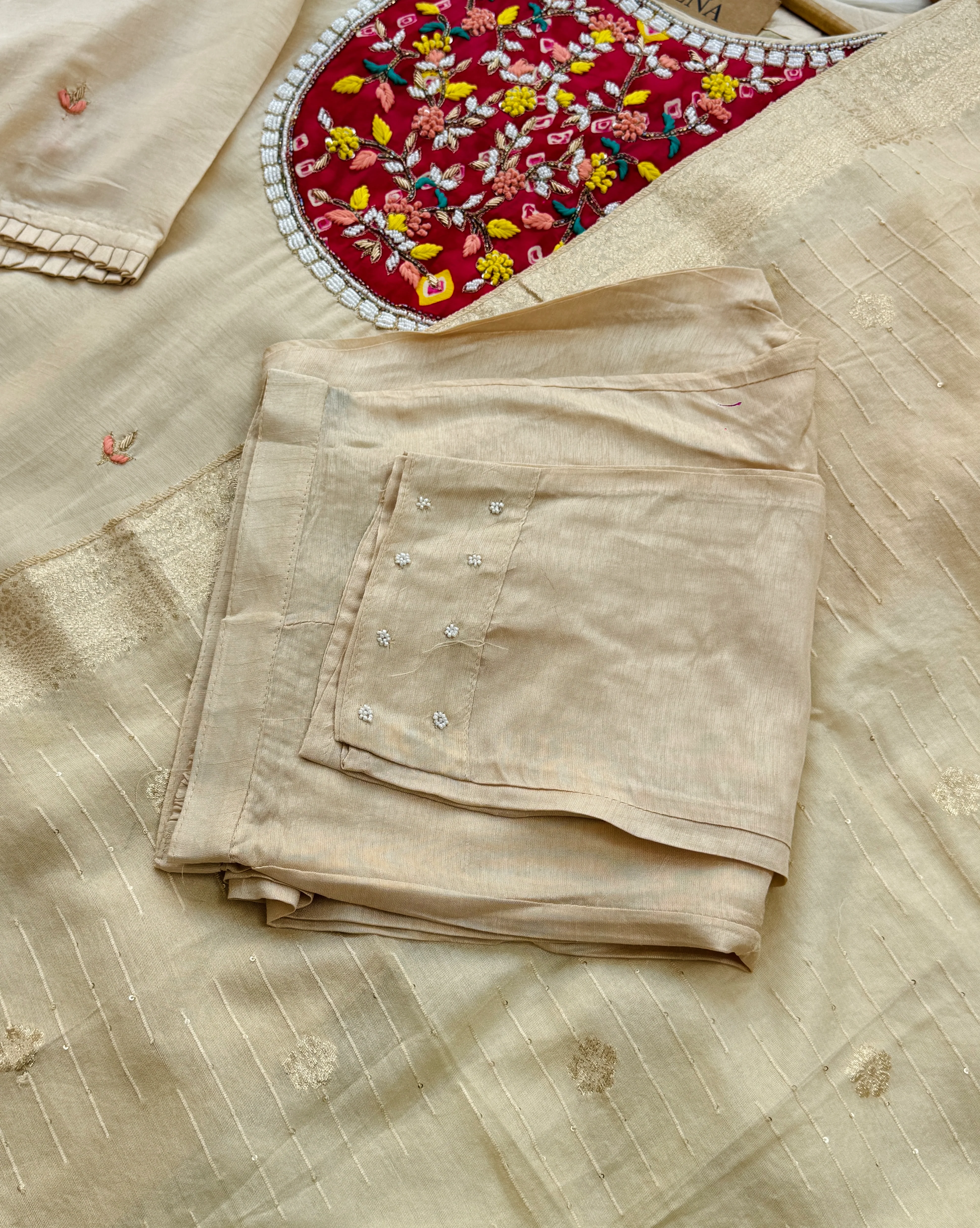 β¨ Tissue Silk Hand Detailed Kurti Set β¨ - Image 4