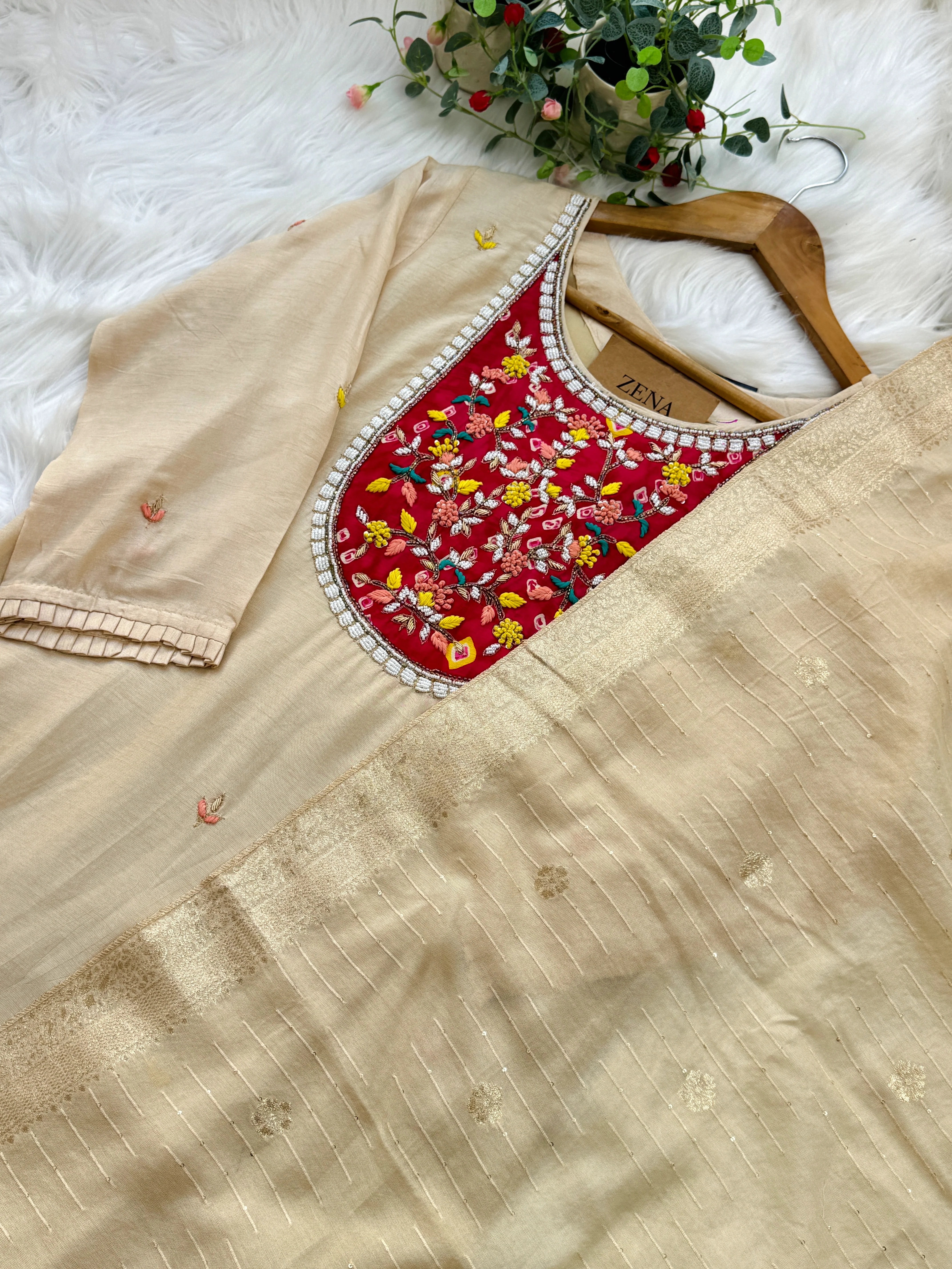 β¨ Tissue Silk Hand Detailed Kurti Set β¨ - Image 6