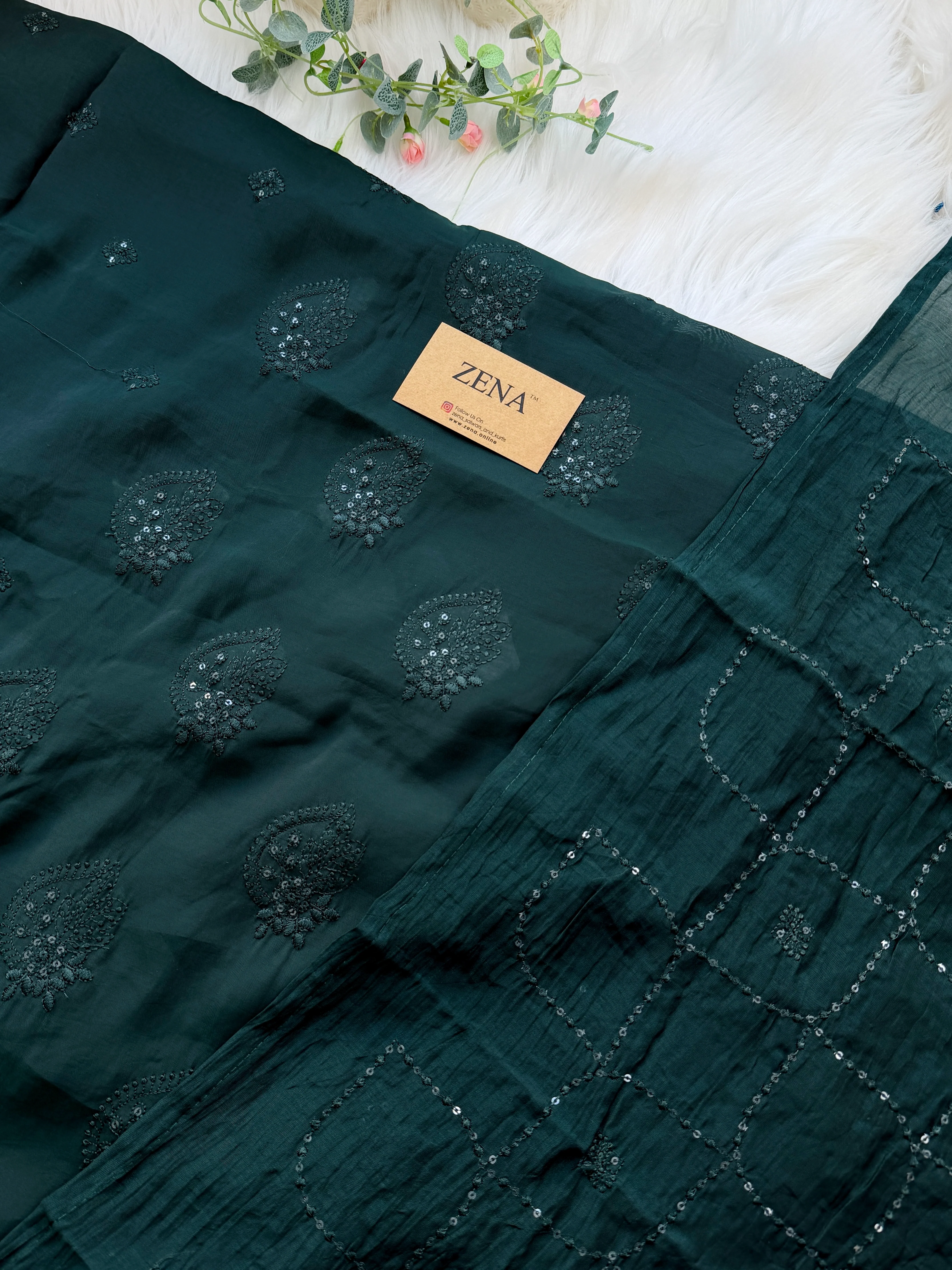 ✨ Unstitched Chanderi Hand Detailed Partywear Suit ✨ - Image 3