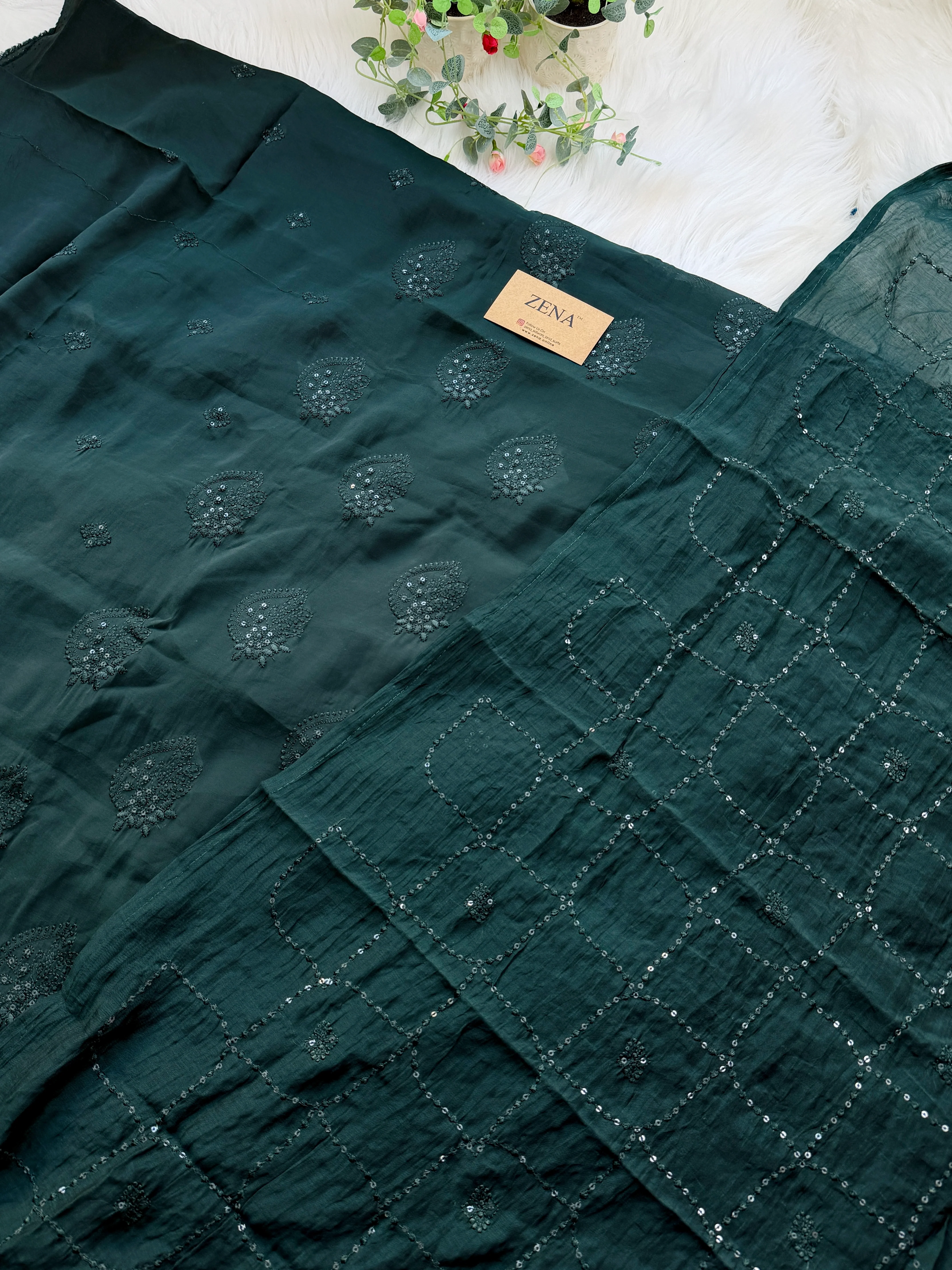 ✨ Unstitched Chanderi Hand Detailed Partywear Suit ✨ - Image 5