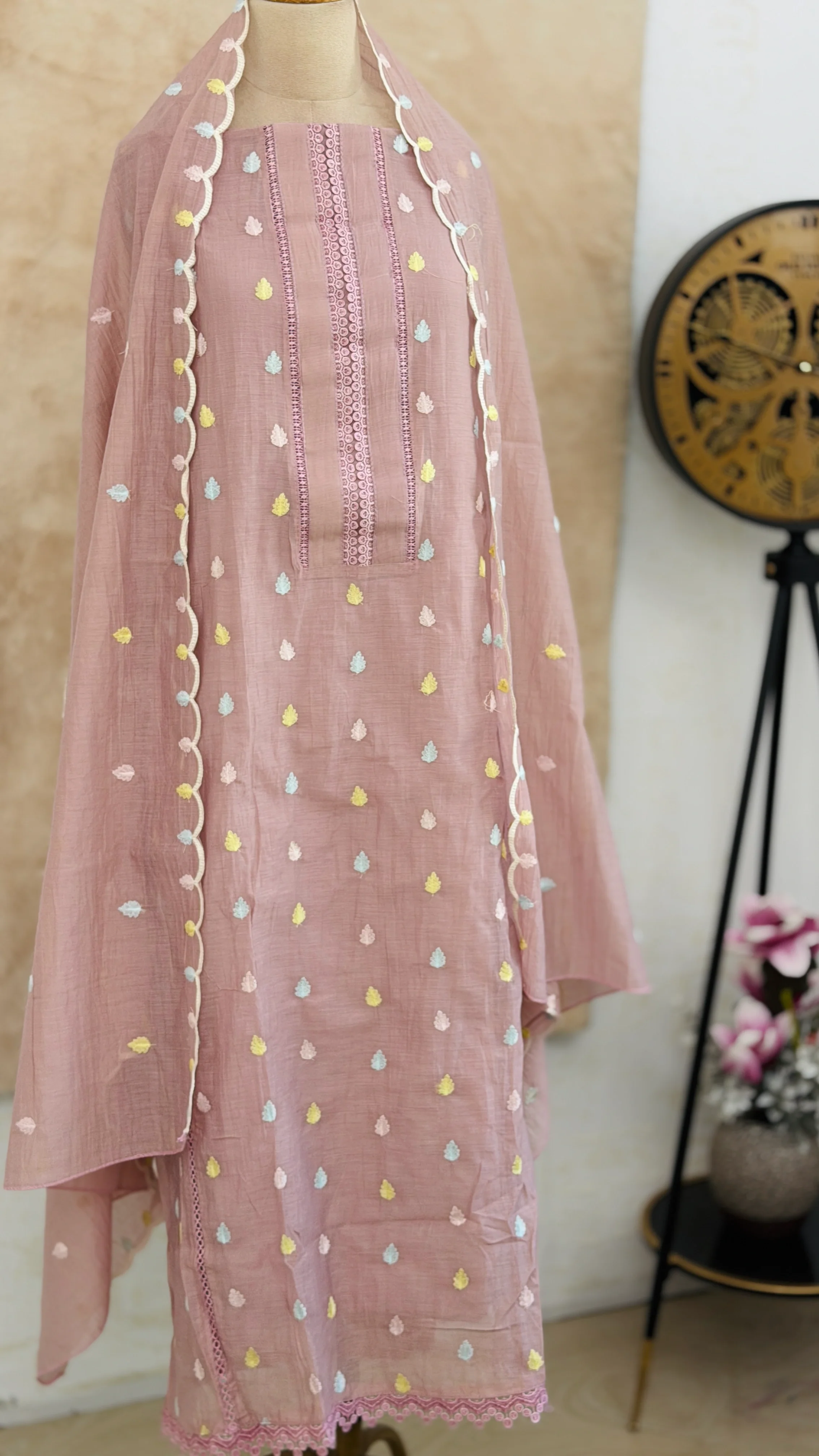 ✨ Unstitched Mul Chanderi Embroidered Suit ✨ - Image 2