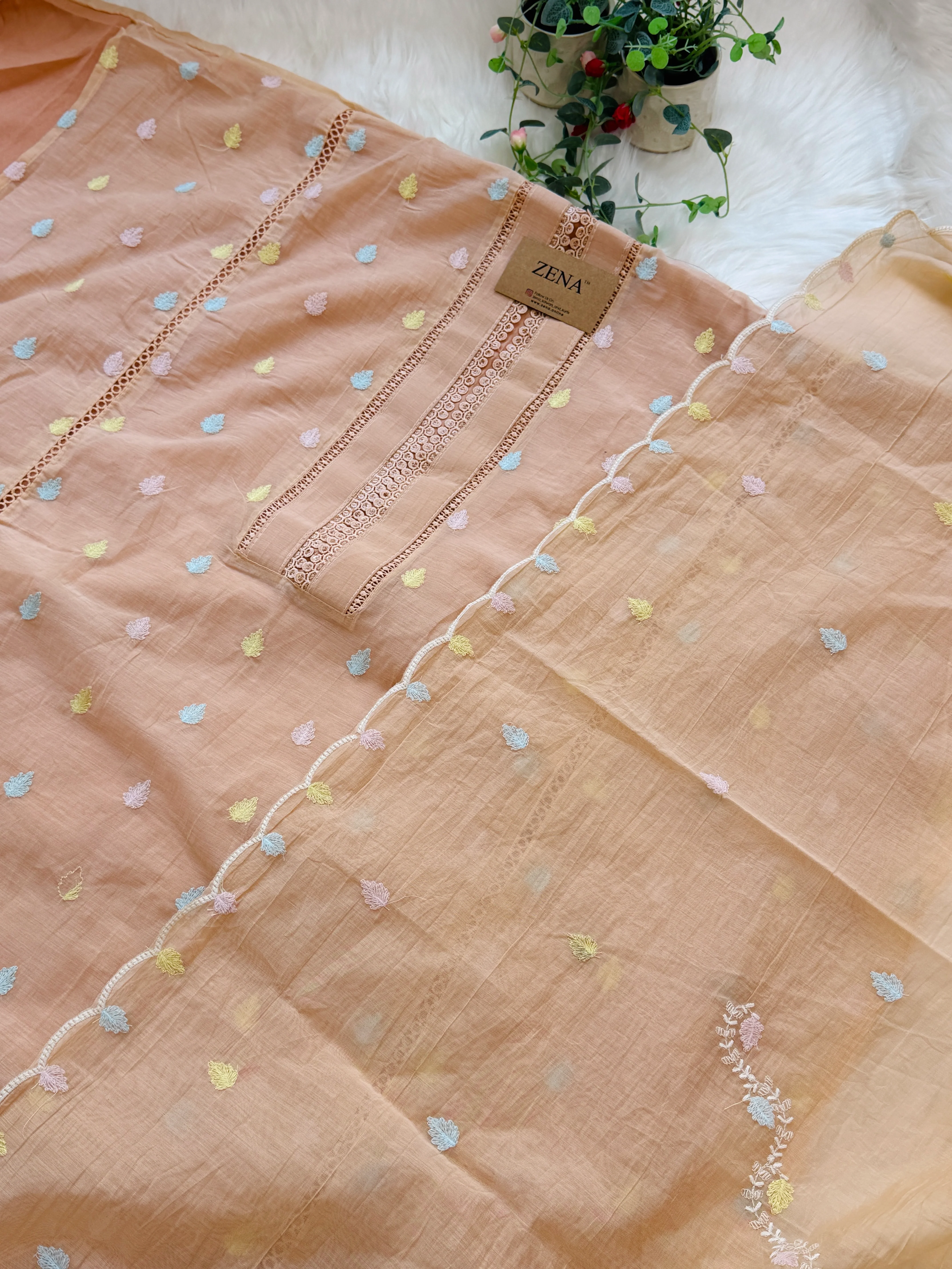 ✨ Unstitched Mul Chanderi Embroidered Suit ✨ - Image 3