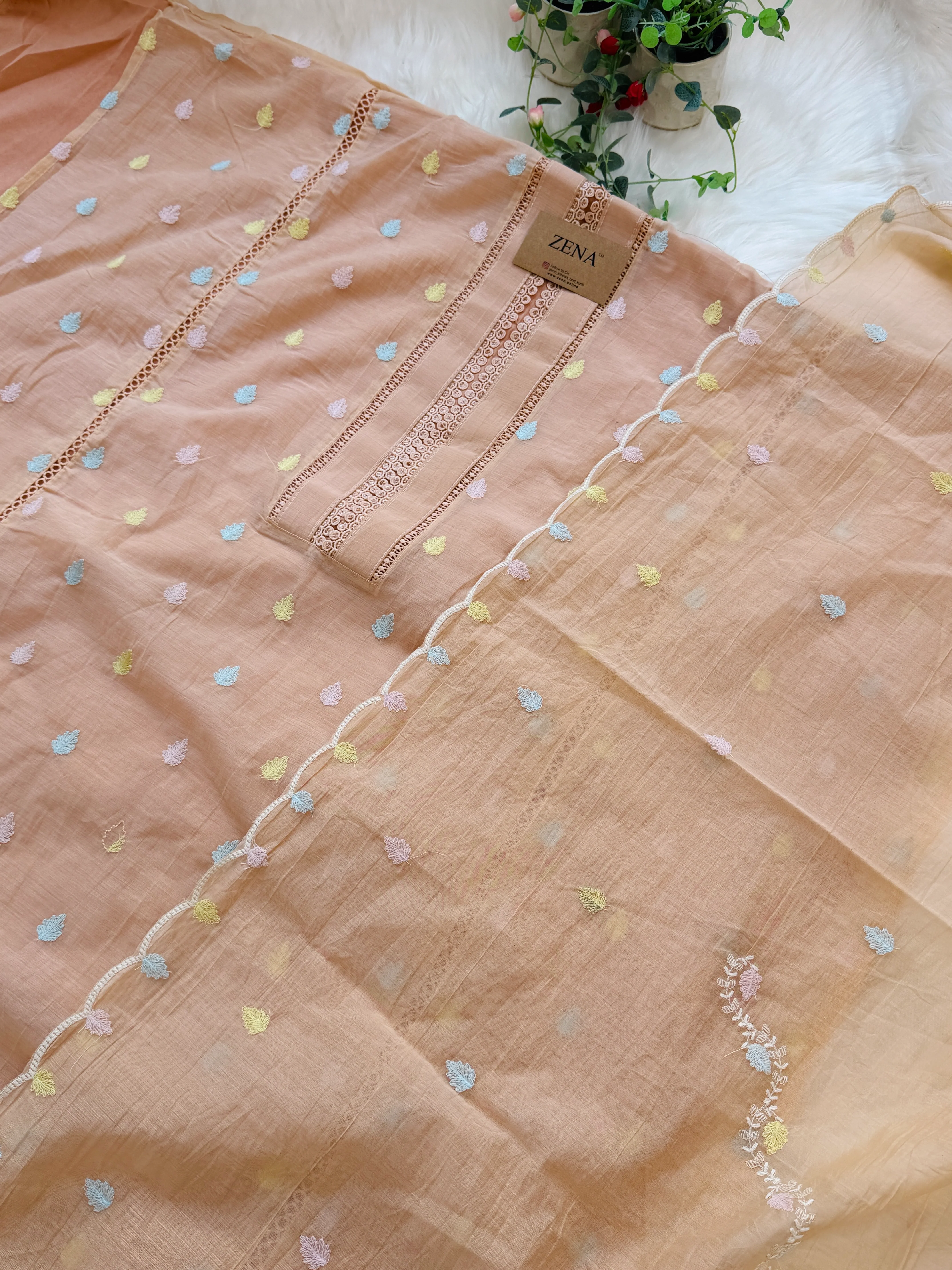 ✨ Unstitched Mul Chanderi Embroidered Suit ✨ - Image 4