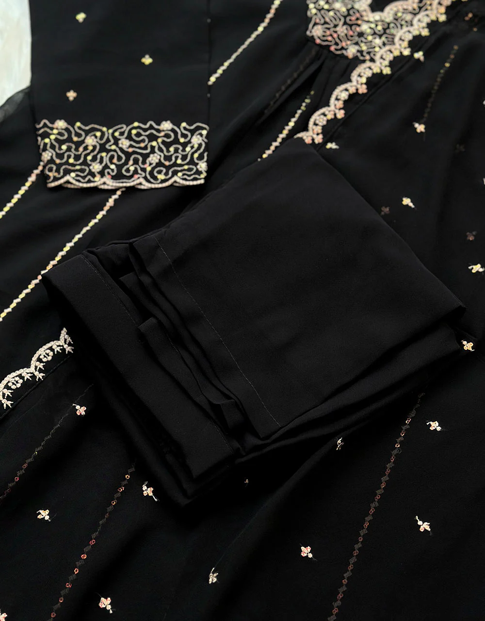 Georgette Anarkali Kurti Set – Timeless Elegance 🌟 - Image 4
