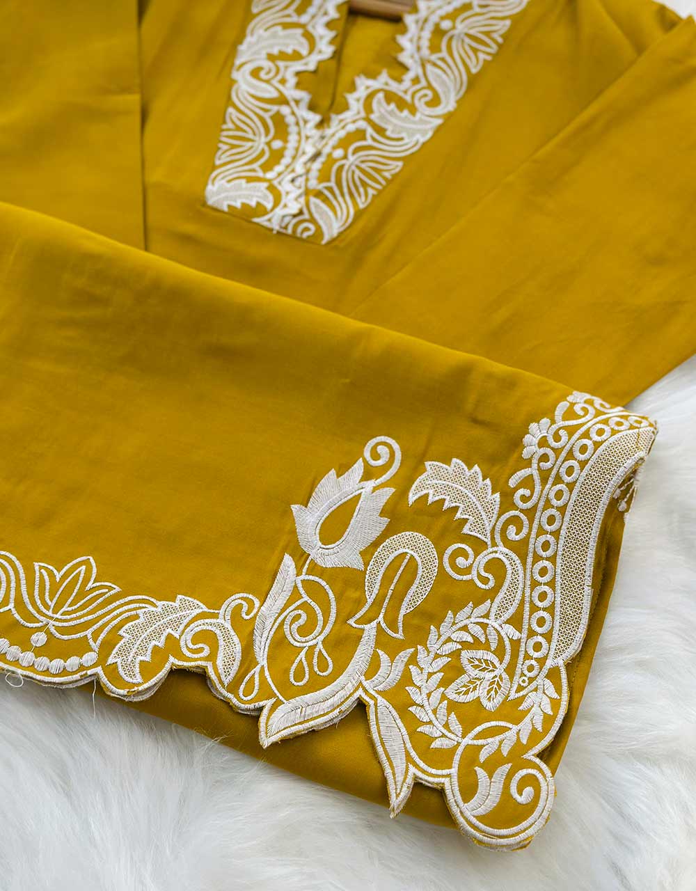 Ready-to-Wear Muslin Kurti Set ๐ - Image 6