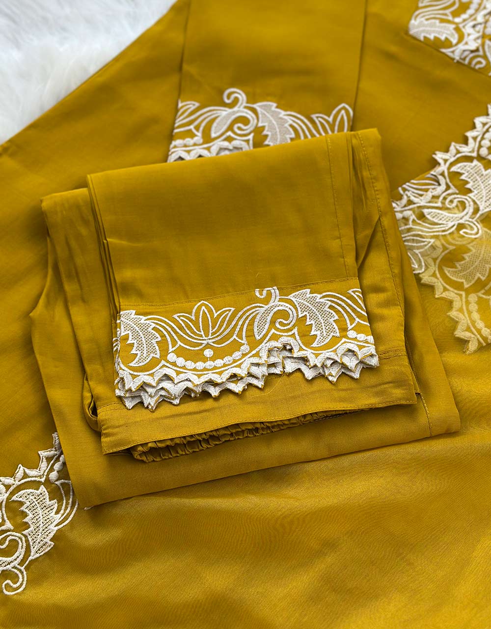 Ready-to-Wear Muslin Kurti Set ๐ - Image 7