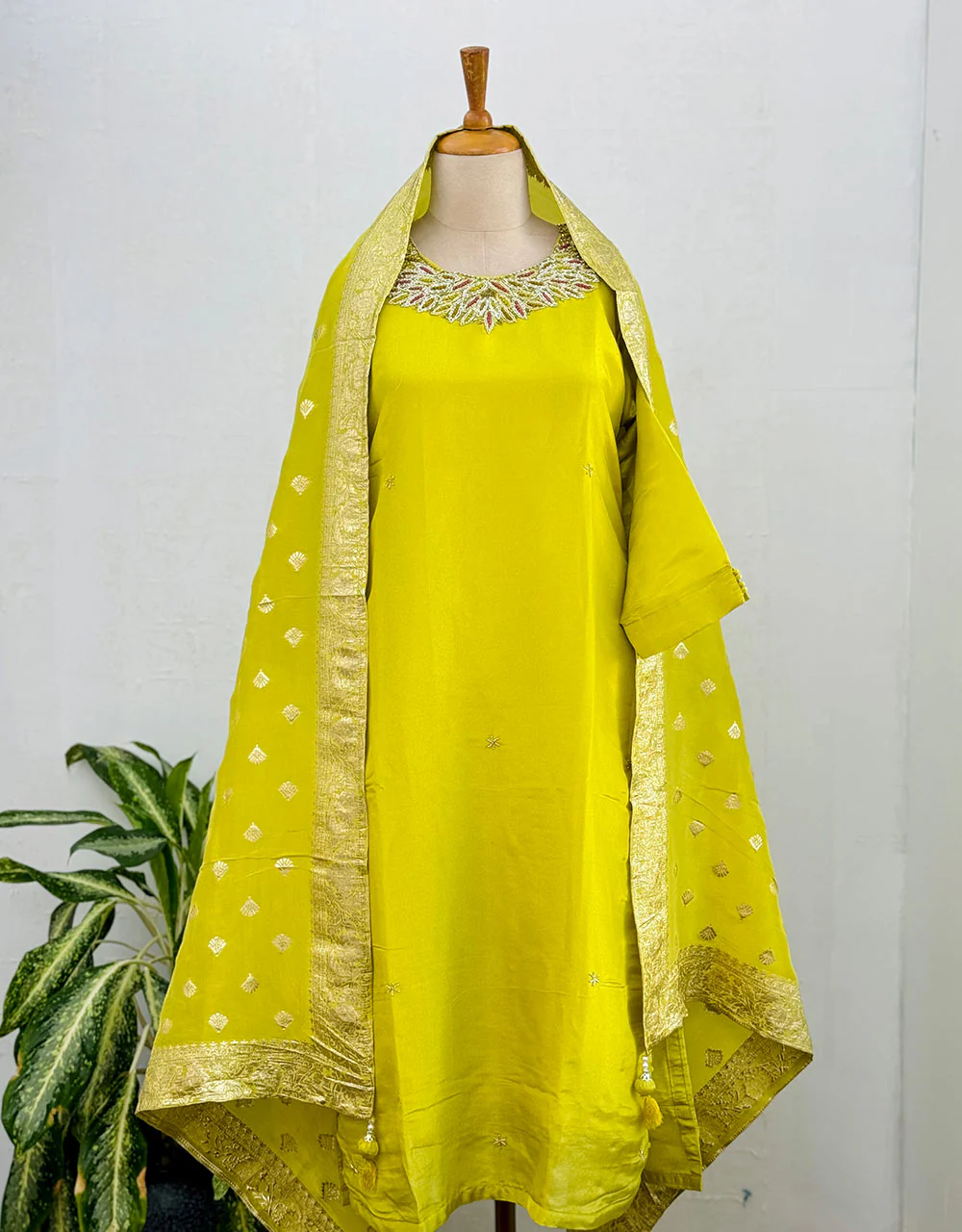 Tissue Silk Ready-to-Wear Hand Work Kurti Set โจ - Image 2