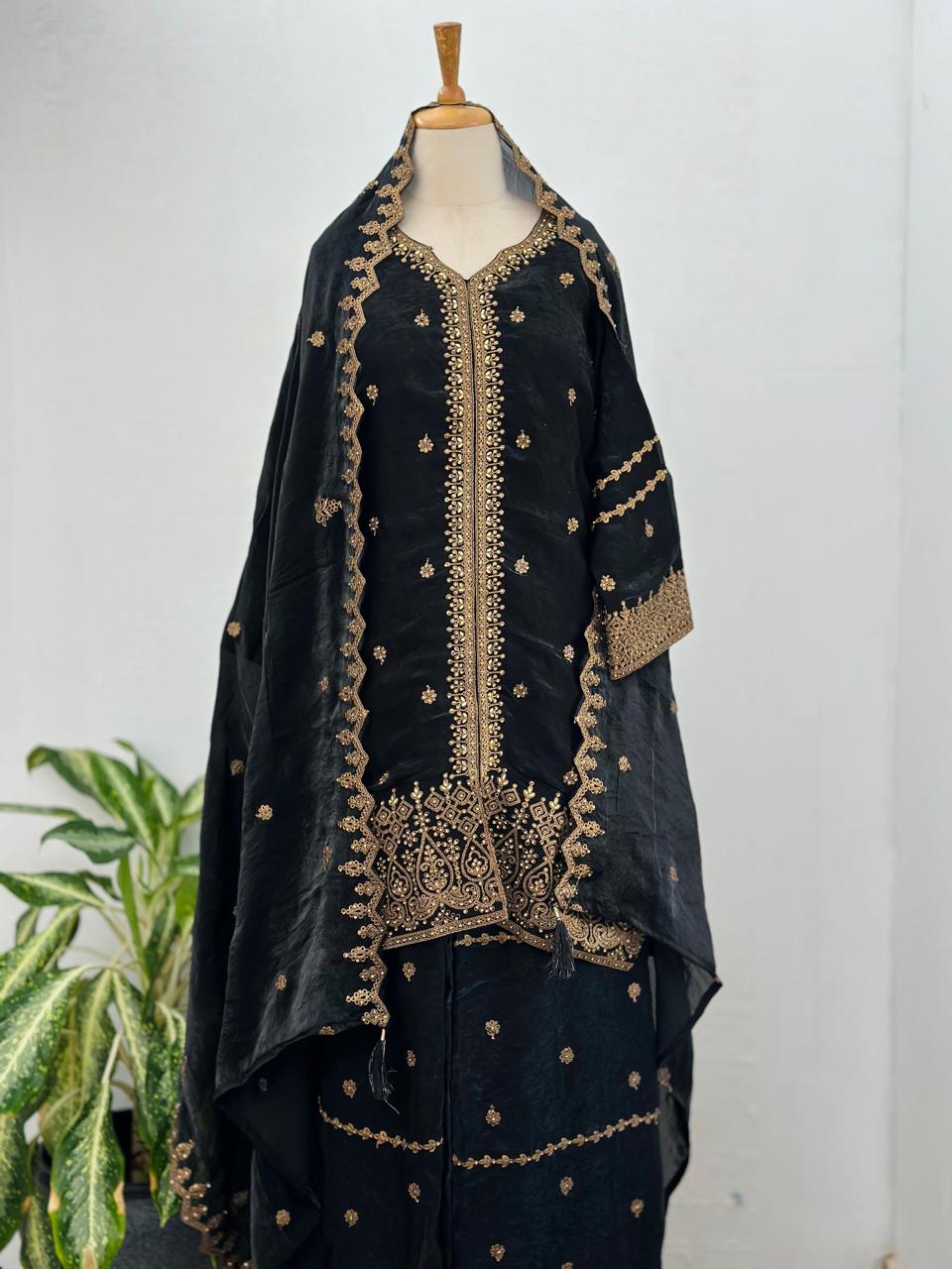 Ready-to-Wear Shimmer Silk Kurti Set β Effortless Glamour & Luxe Appeal β¨ - Image 11