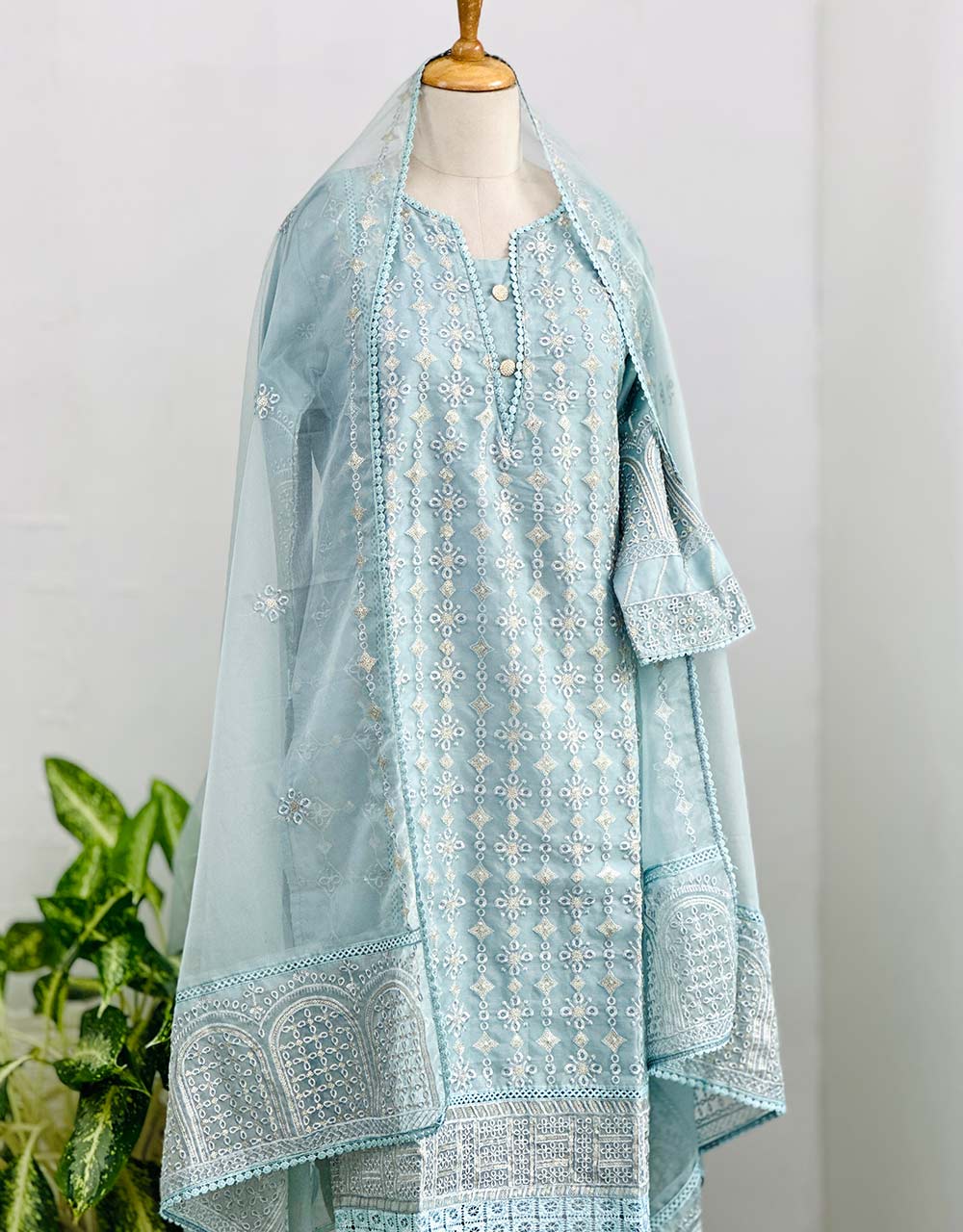 Z362-Ready-to-Wear Organza Kurti Set with Organza Dupatta - Sheer Elegance πΈ - Image 9