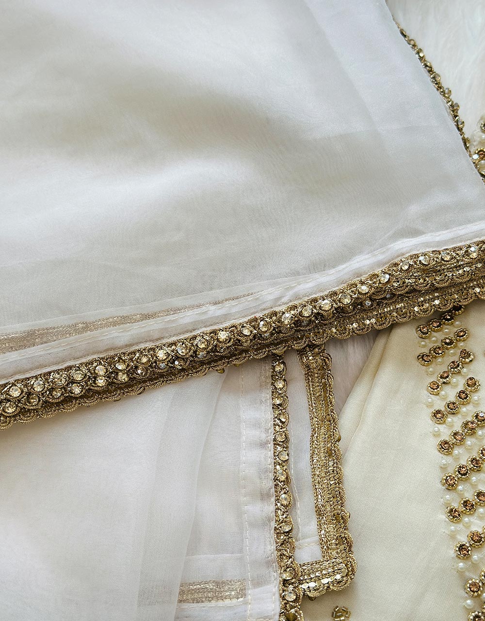 Pure Crepe Silk Handwork Party Wear Suit - Luxe Elegance 🌟 - Image 9