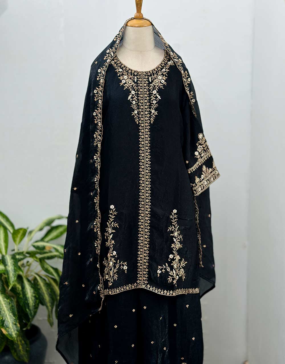Ready-to-Wear Shimmer Silk Kurti Plazo Set โจ - Image 2