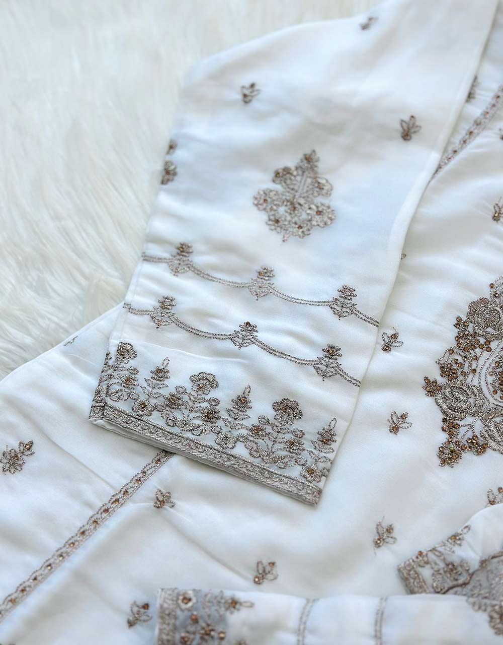 Shimmer Silk Ready-to-Wear Hand Work Kurti Set β Luxe Elegance & Timeless Charm β¨ - Image 5