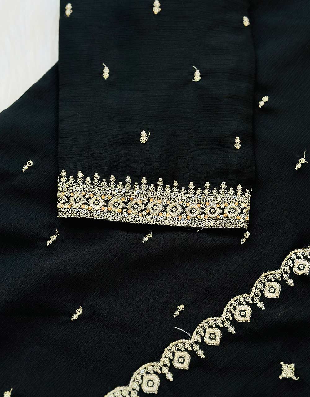 Ready-to-Wear Chinnon Kurti Set 🌟 - Image 3