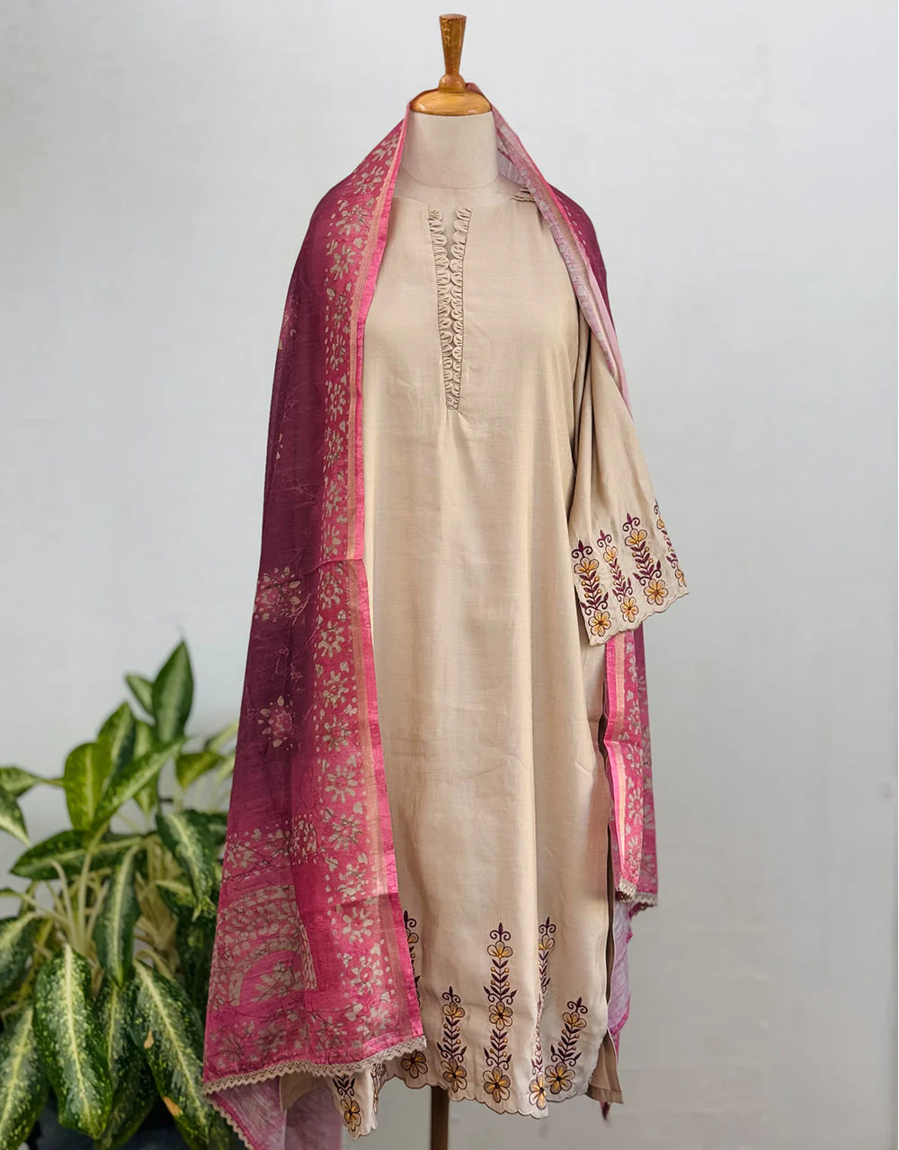 Ready-to-Wear Kurti Set - Elegant Comfort 🌟 - Image 7