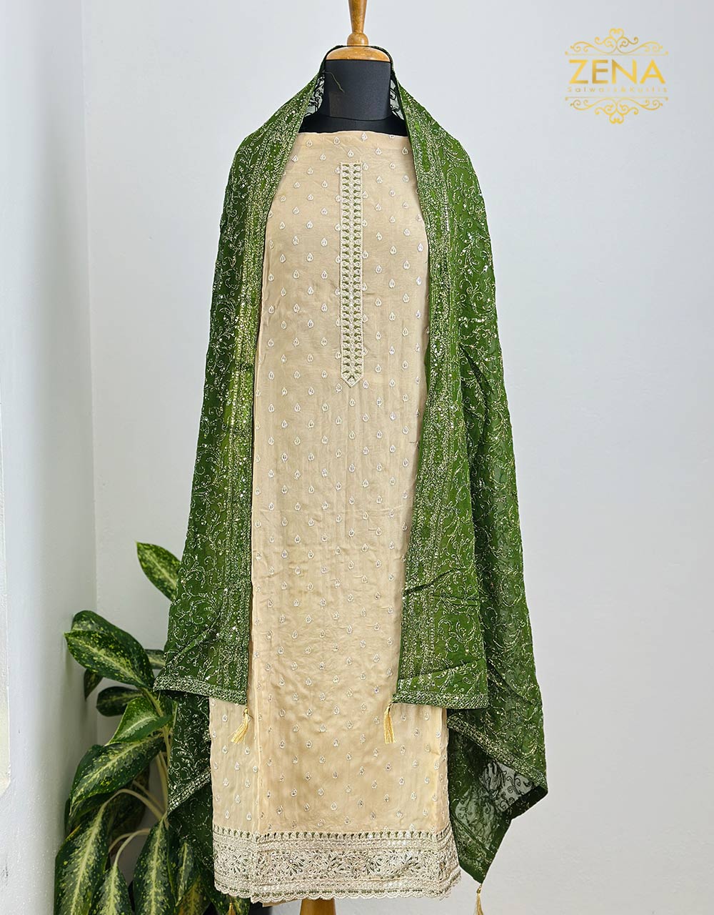 Pure Organza Unstitched Party Wear Suit - Heavy Embroidered Chiffon Dupatta ๐