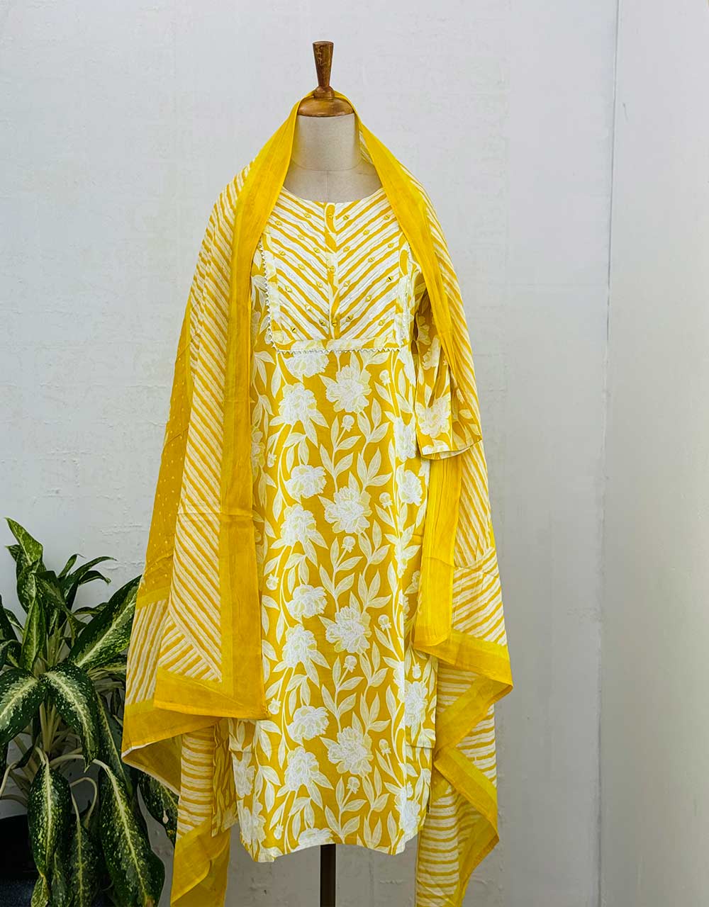Gulzaar Cotton Charm β Ready to Wear Pure Cotton Kurti Set πΏ - Image 2