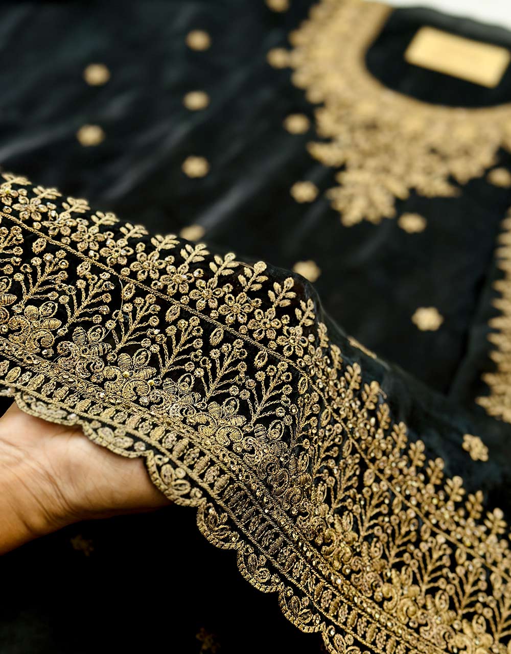 Unstitched Shimmer Silk Partywear Salwar Suit - Graceful Elegance π - Image 5