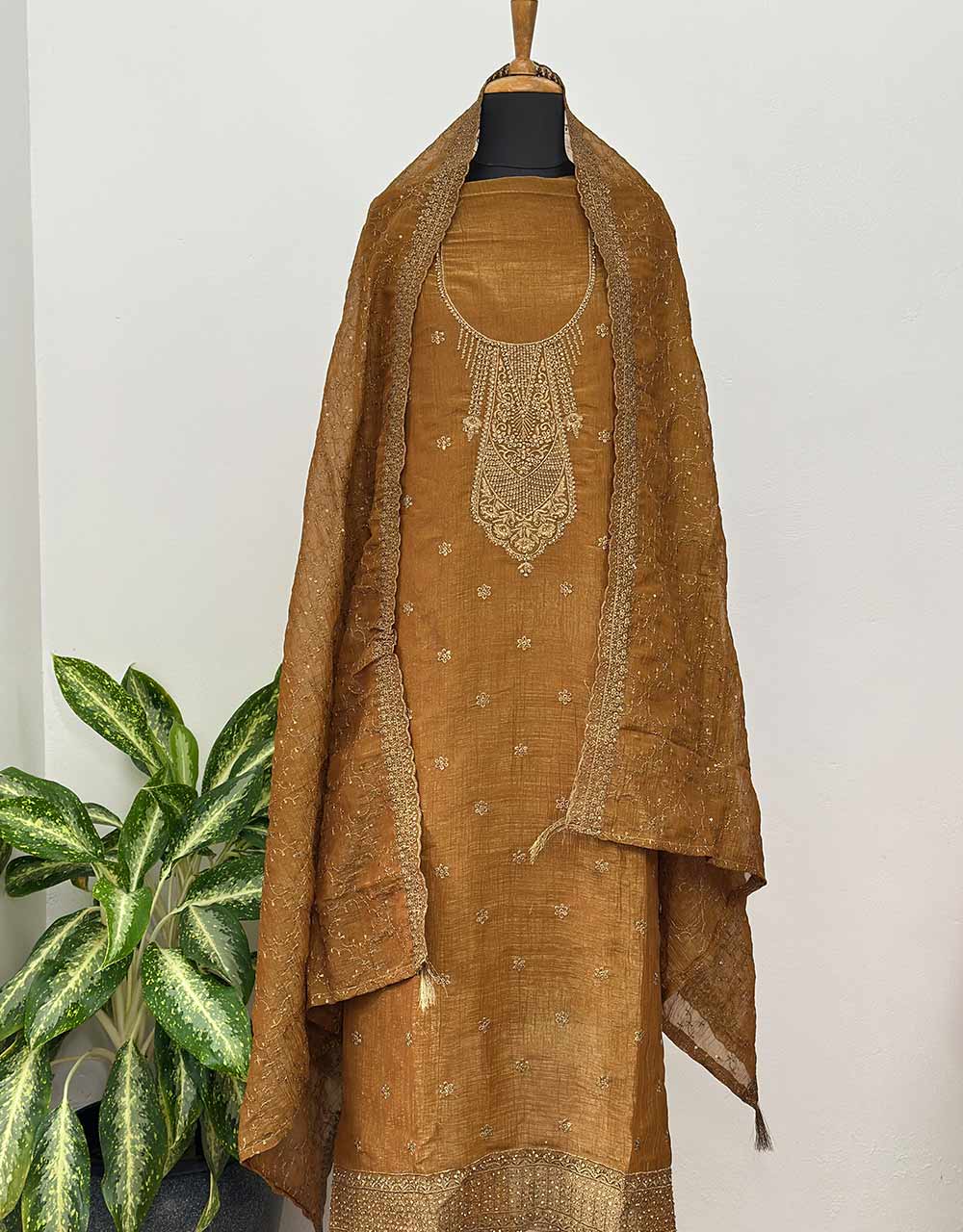 Unstitched Shimmer Silk Party Wear Suit - Glamorous Shine π - Image 4