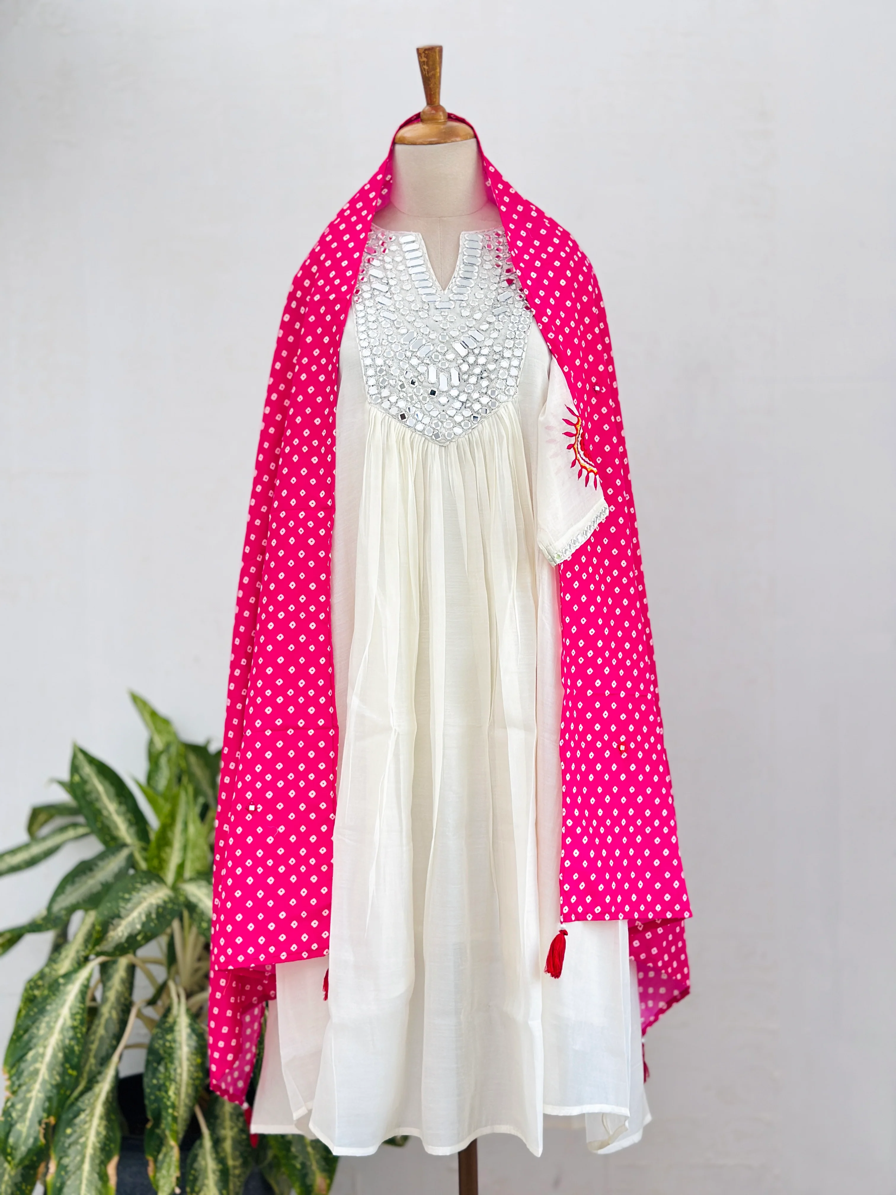 Mul chanderi anarkali mirror work kurti set - Image 5