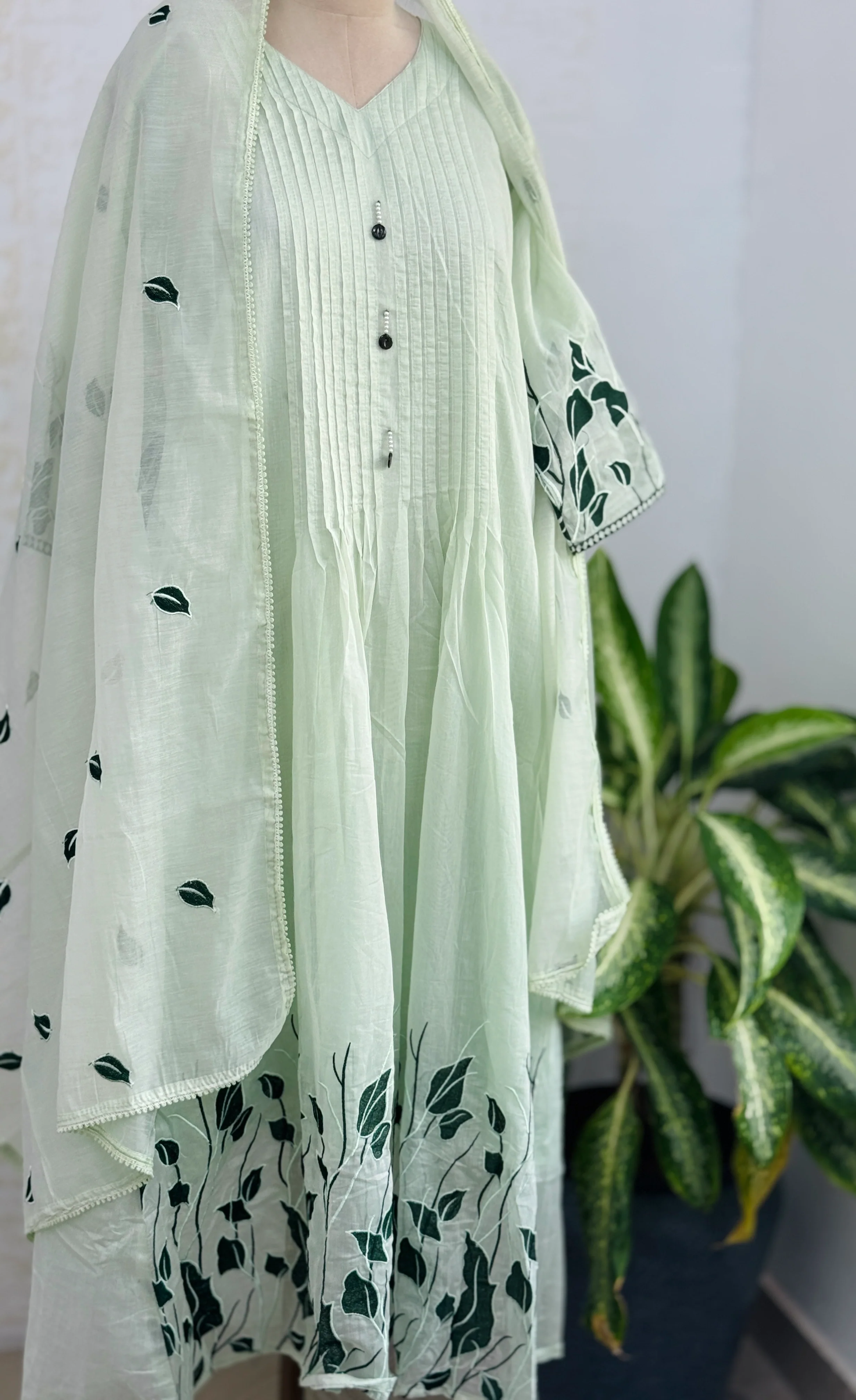 Mul Chanderi Appliqué Work Anarkali Set ✨ - Image 2