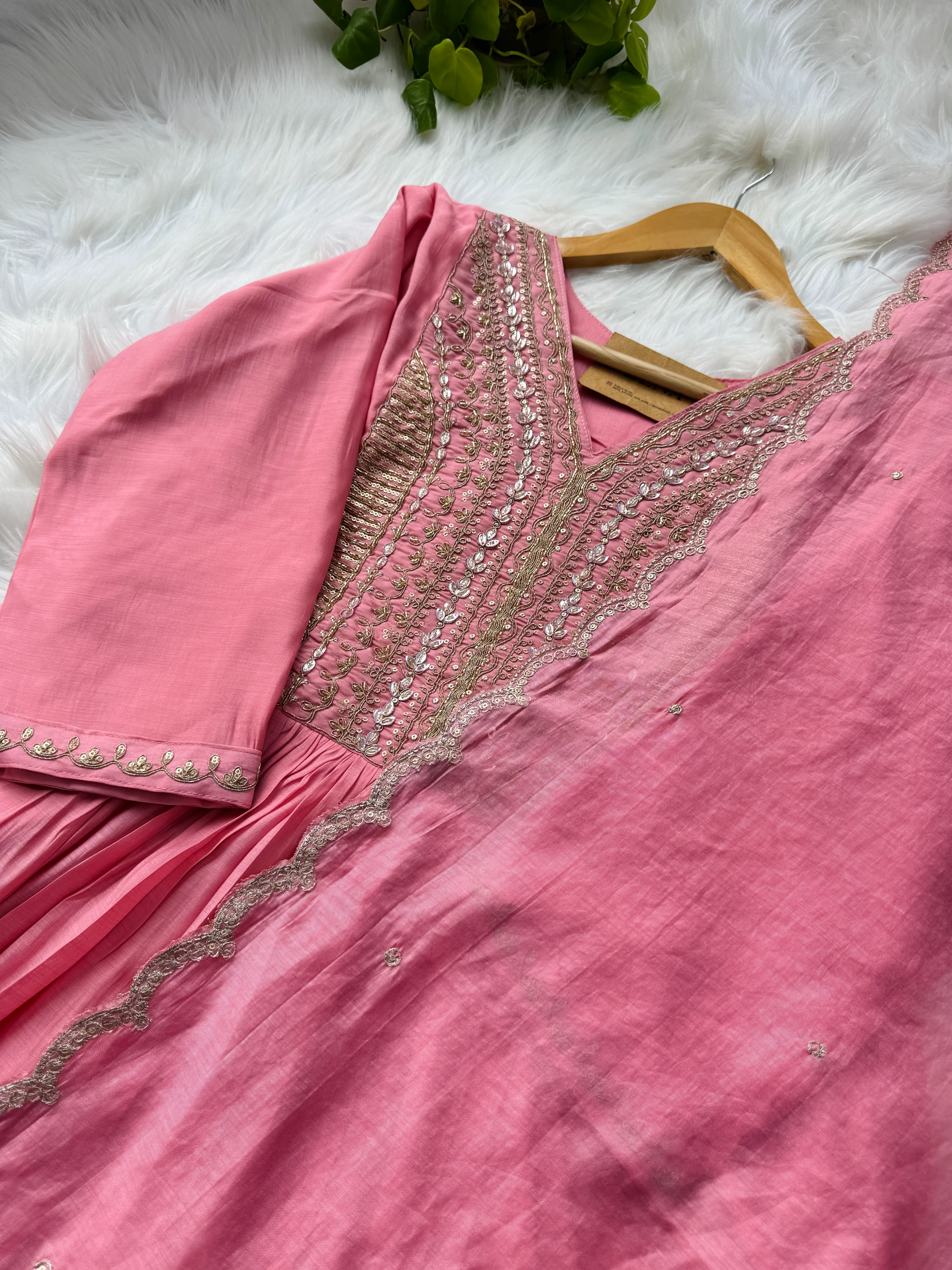 Mul Chanderi Handcrafted Anarkali Partywear Kurti Set - Image 3