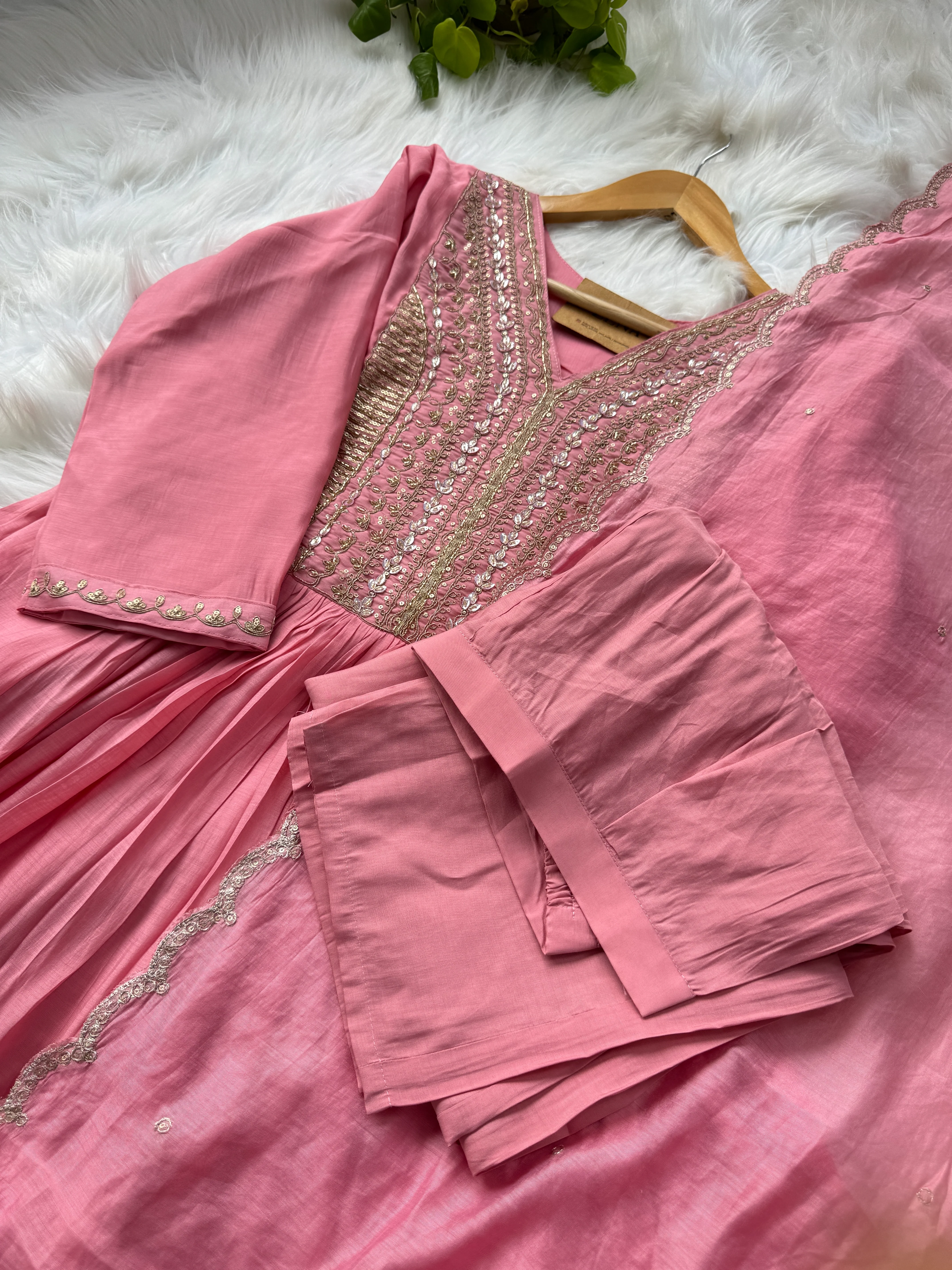 Mul Chanderi Handcrafted Anarkali Partywear Kurti Set - Image 5