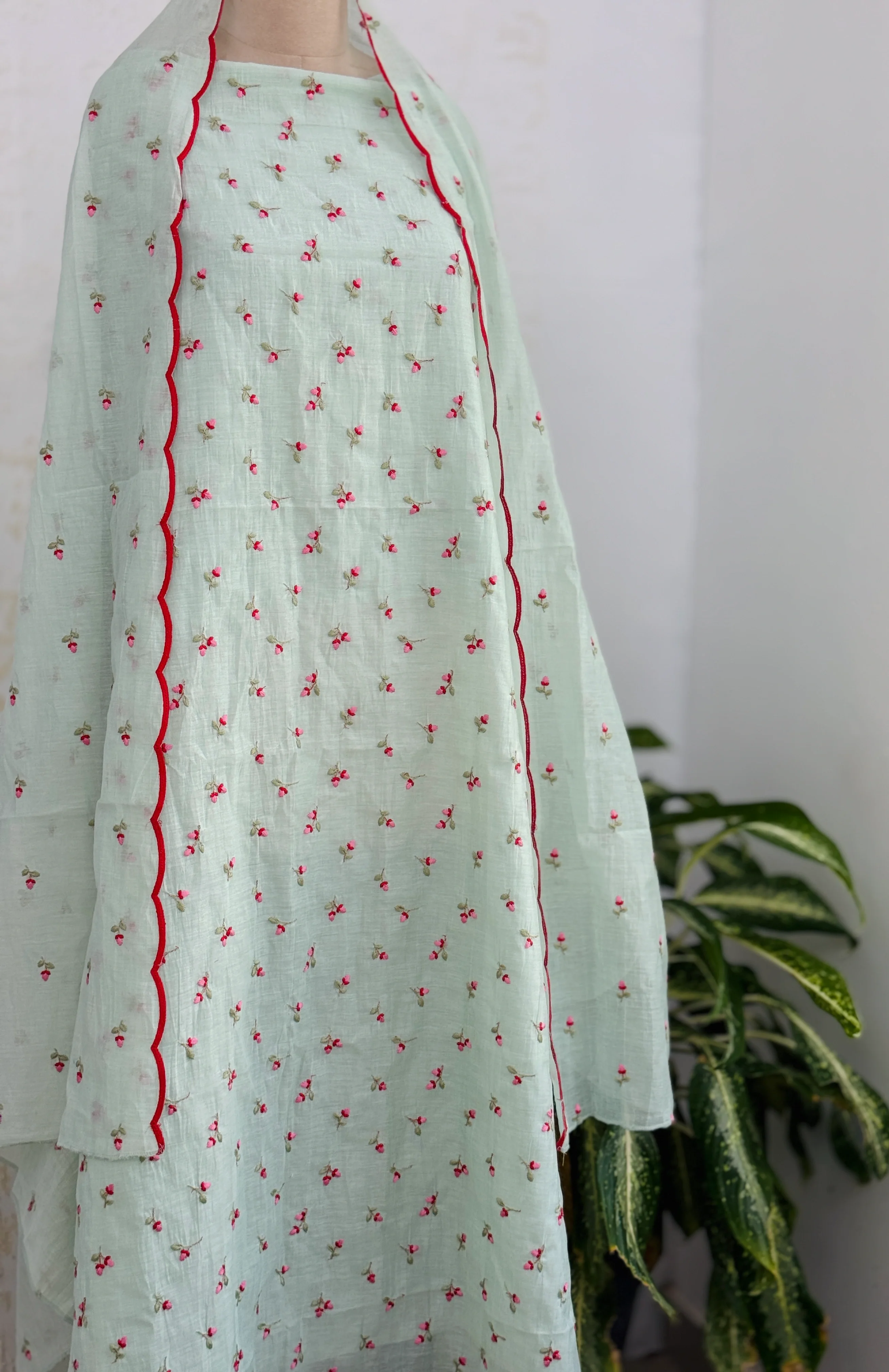 Premium Mul Chanderi Embroidered Unstitched Suit – Redefining Ethnic Elegance - Image 2