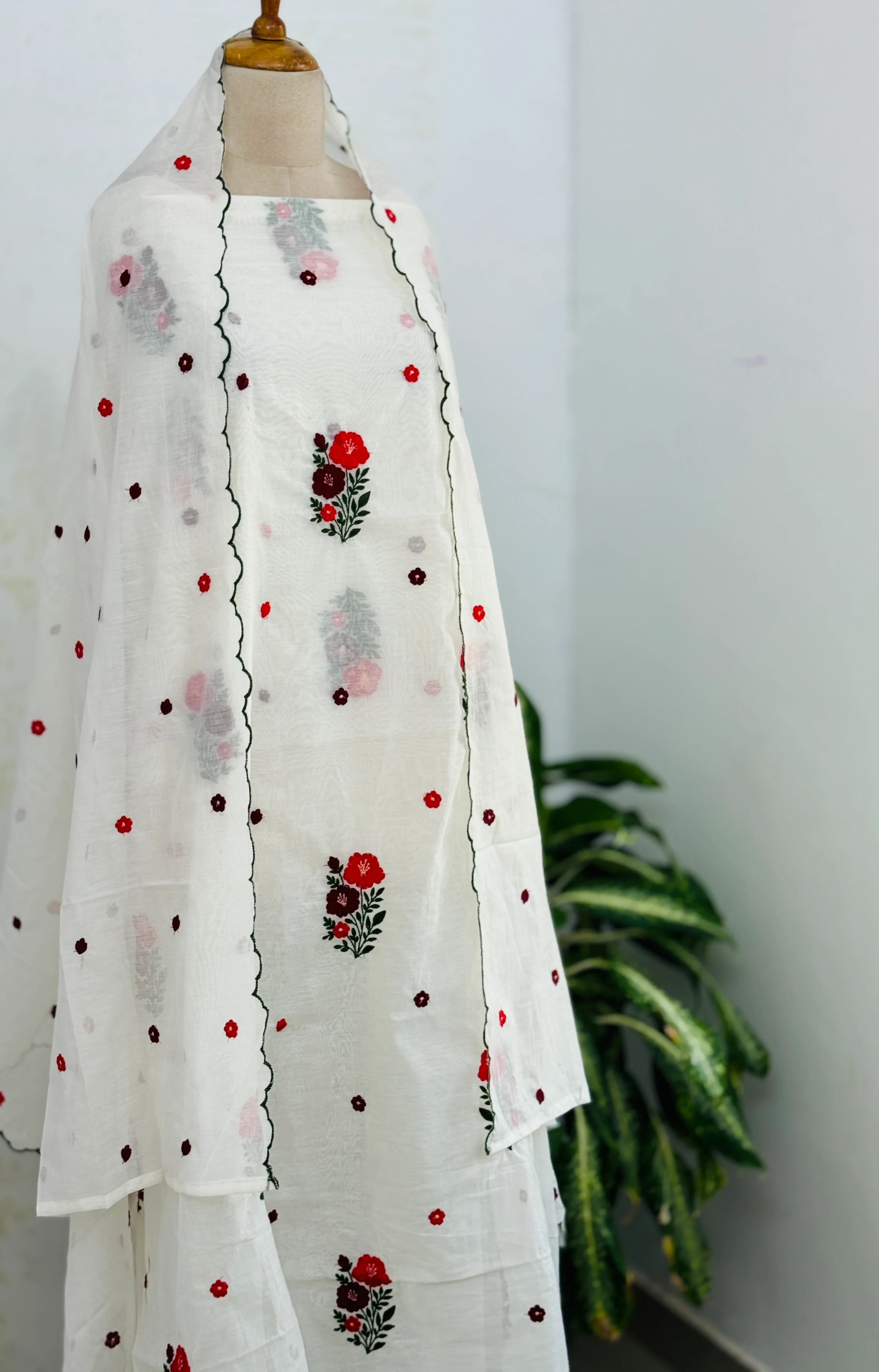 Premium Mul Chanderi Embroidered Unstitched Suit – Redefining Ethnic Elegance - Image 2