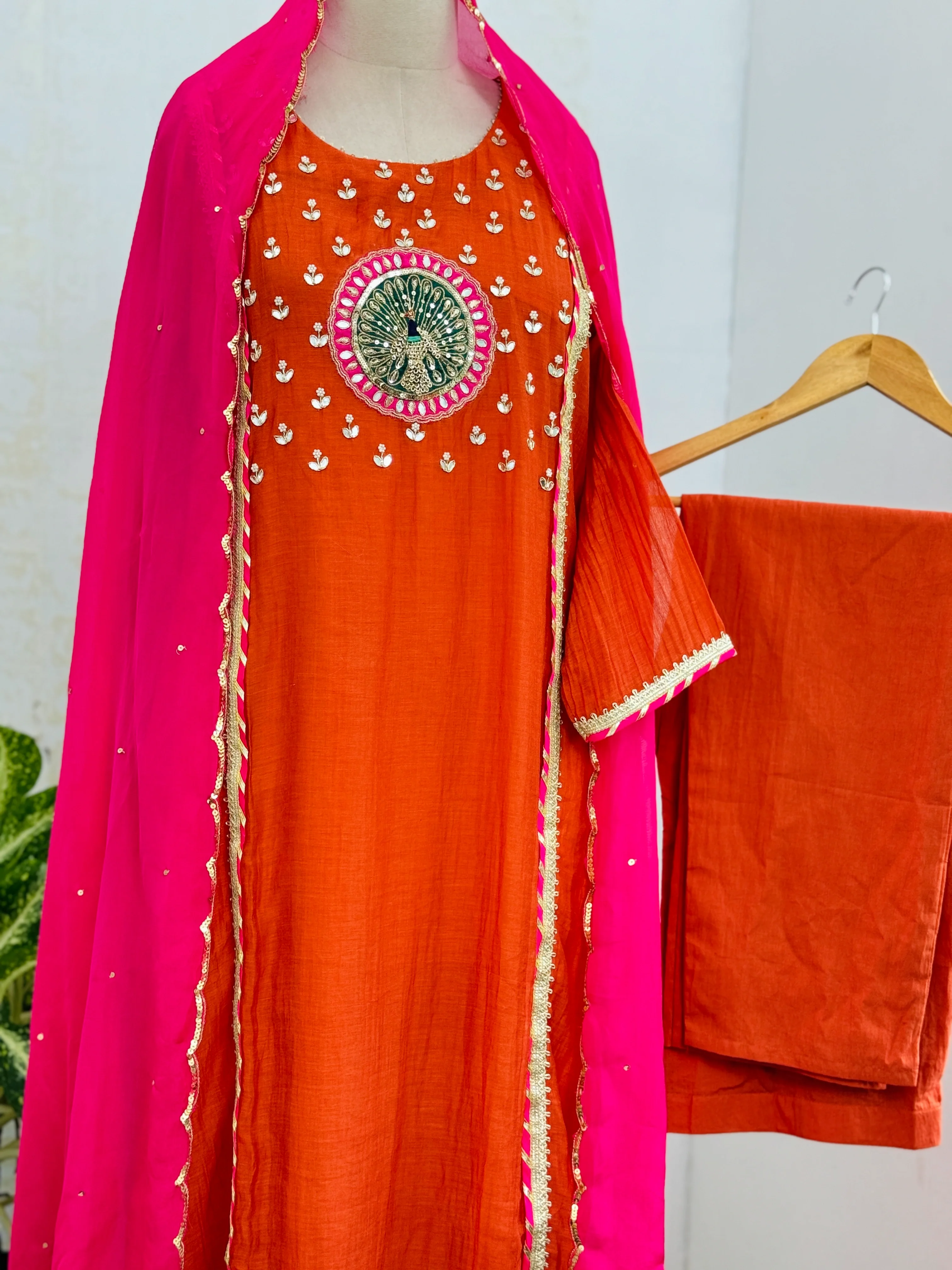 Premium Mul Chanderi Hand Detailed Kurti Set – Timeless Simplicity, Effortless Grace - Image 5