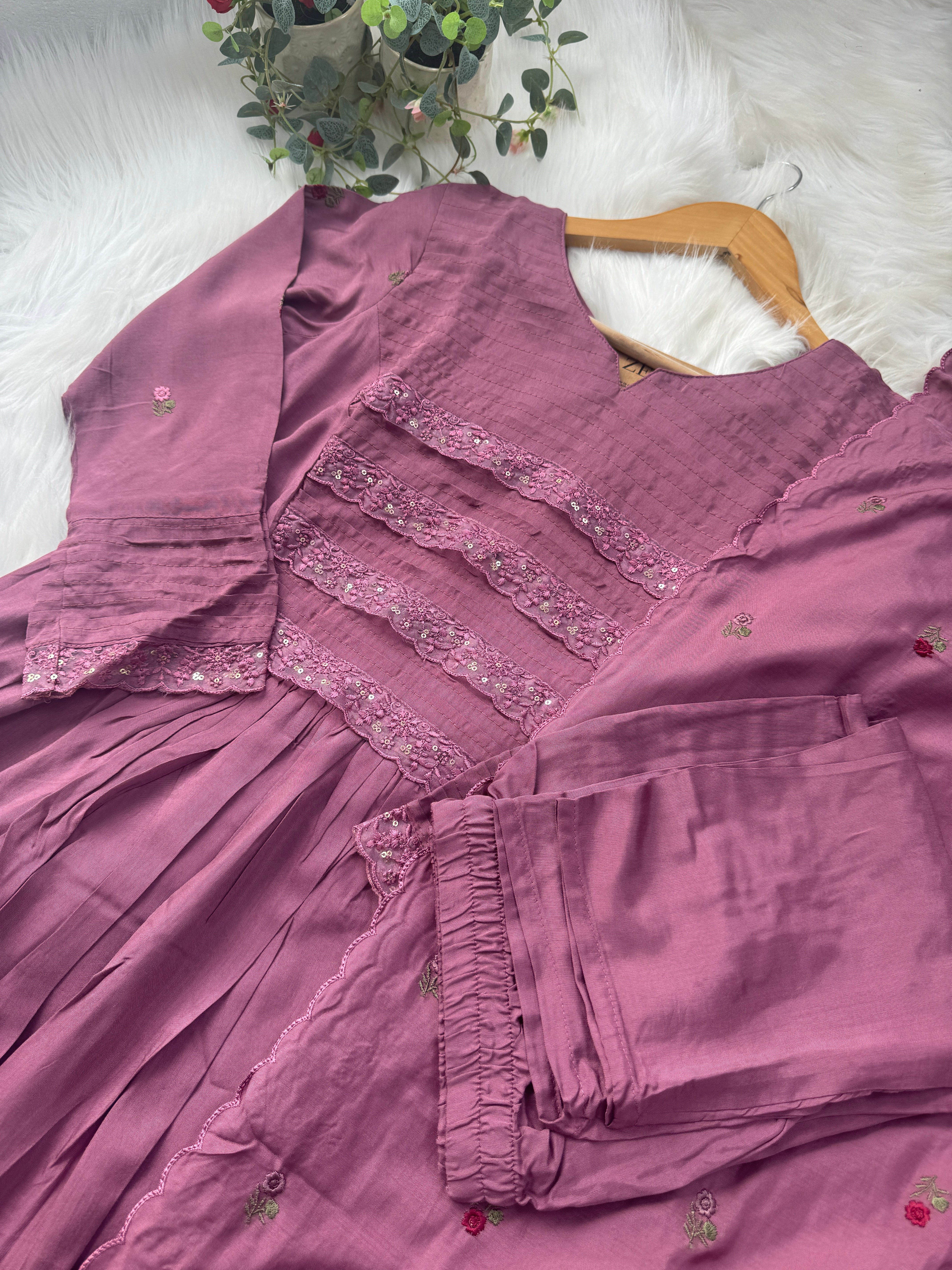 Premium Mul Cotton Anarkali Kurti Set - Image 4