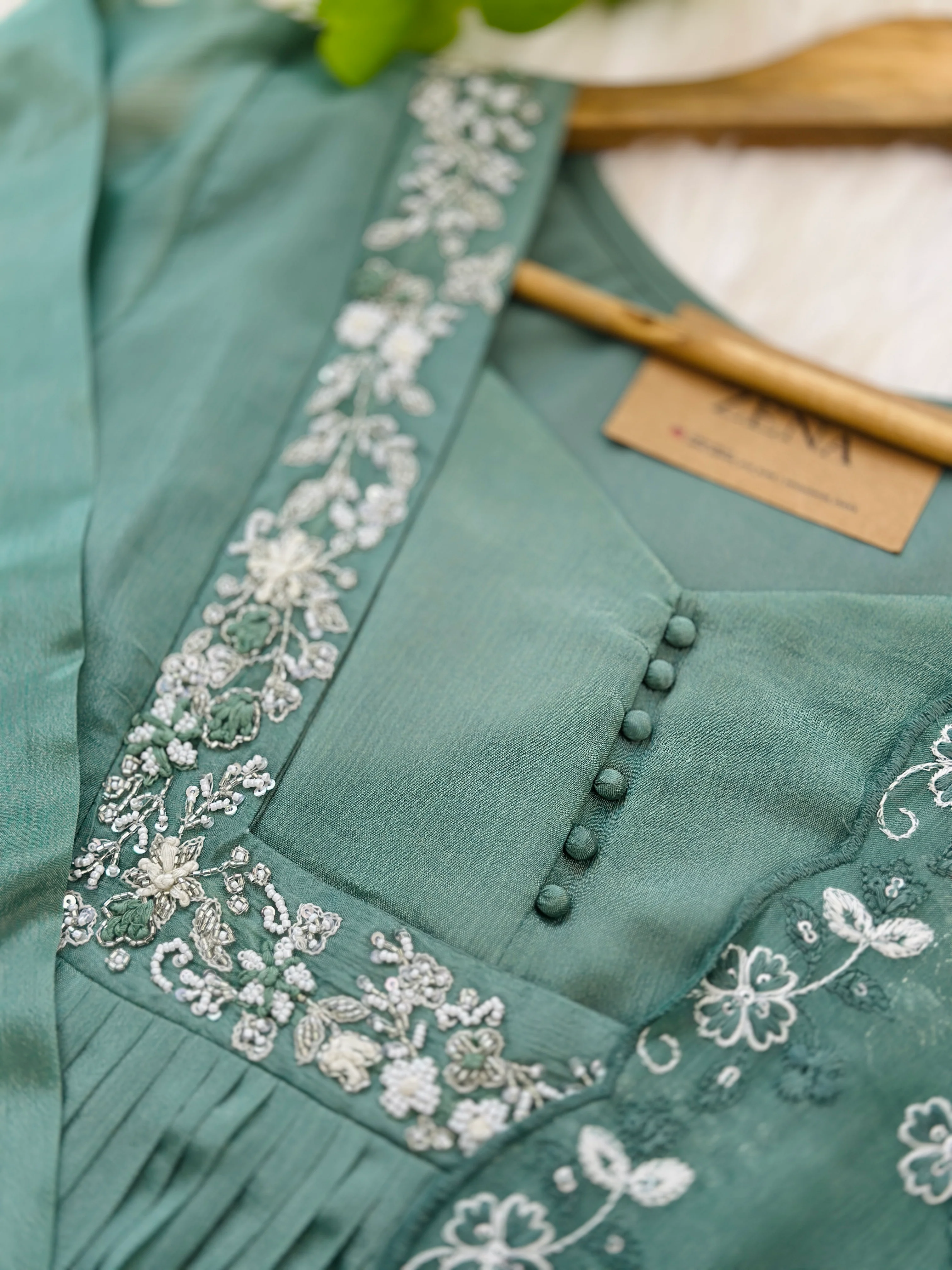 PURE CHINNON HAND WORK KURTI SET - Image 4