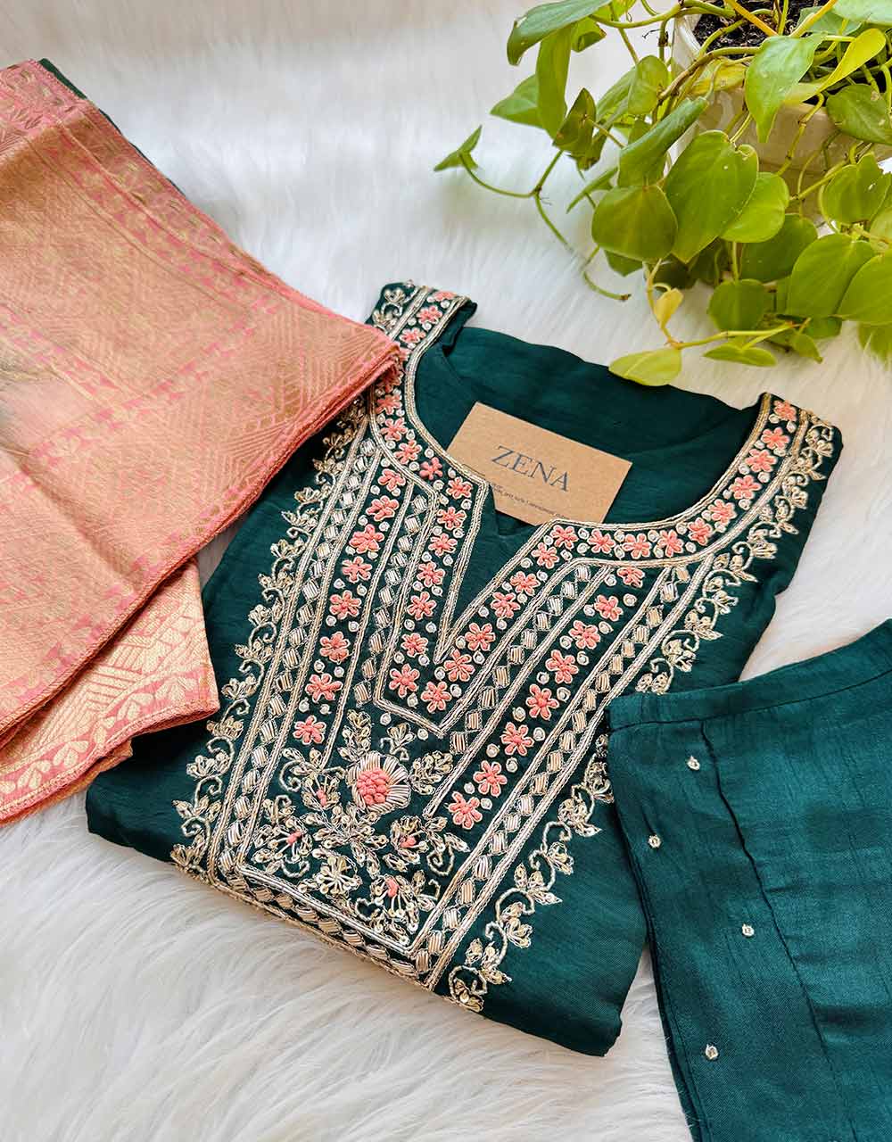 Ready-to-Wear Dola Silk Kurti Set โจ - Image 3