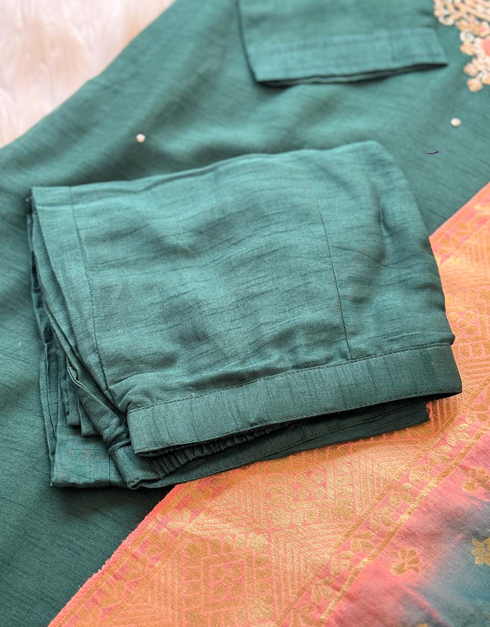 Ready-to-Wear Dola Silk Kurti Set โจ - Image 5