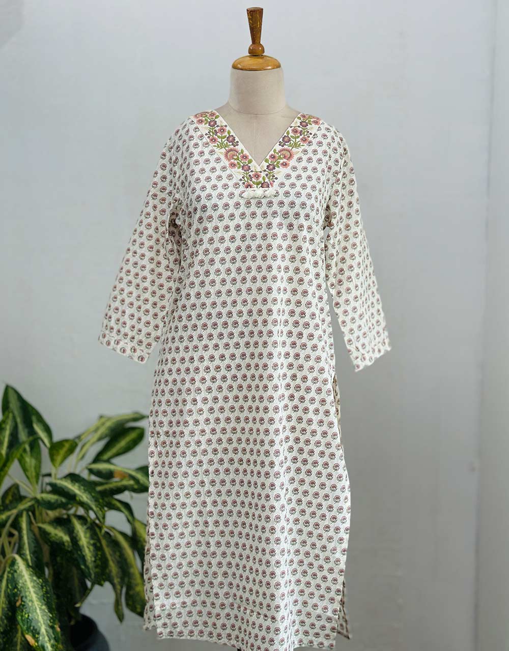 Ready-to-Wear Cotton Kurti - Effortless Comfort ๐ - Image 3