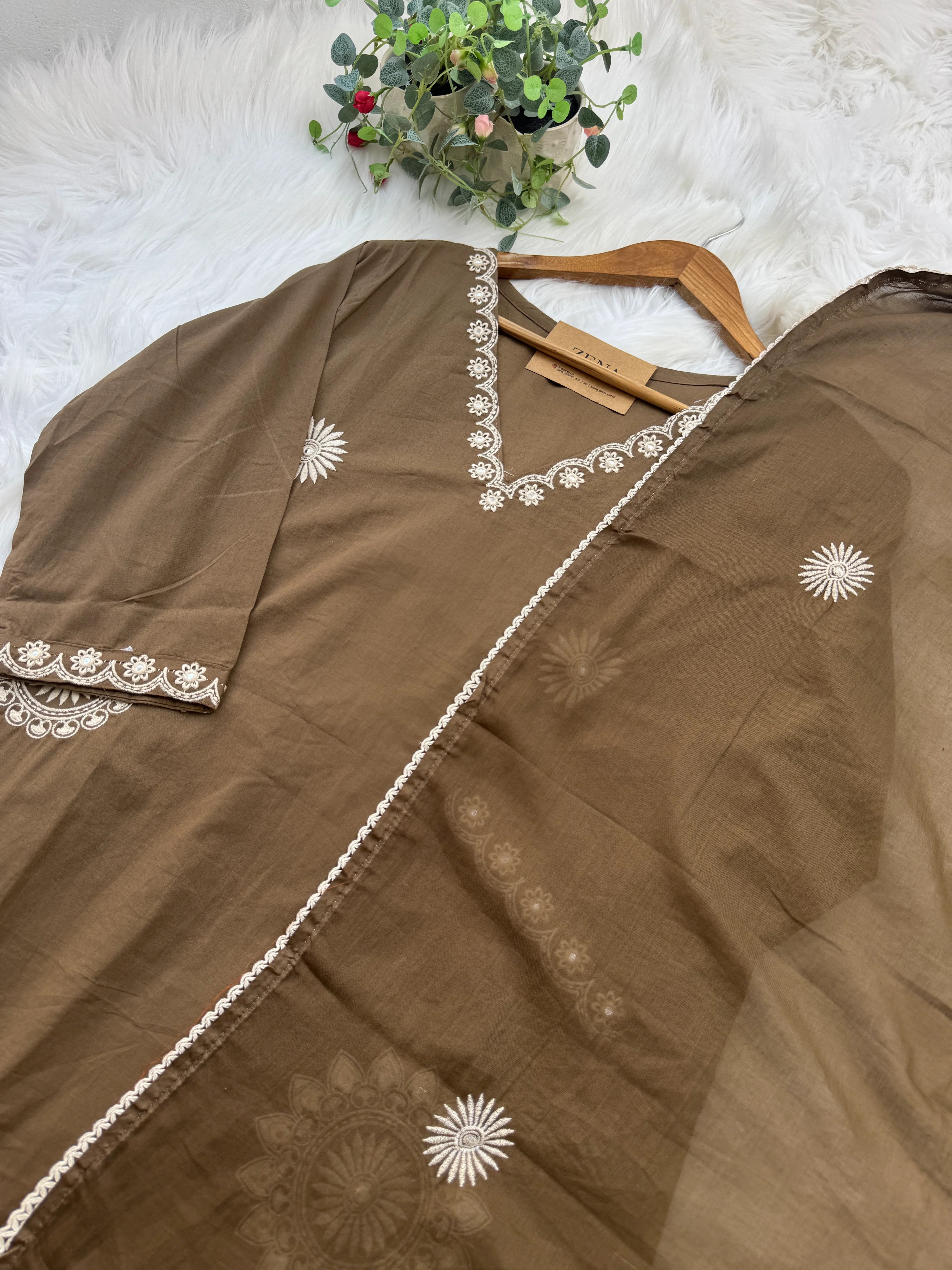 Pure Cotton Embroidered Kurti Set πΏ - Image 5