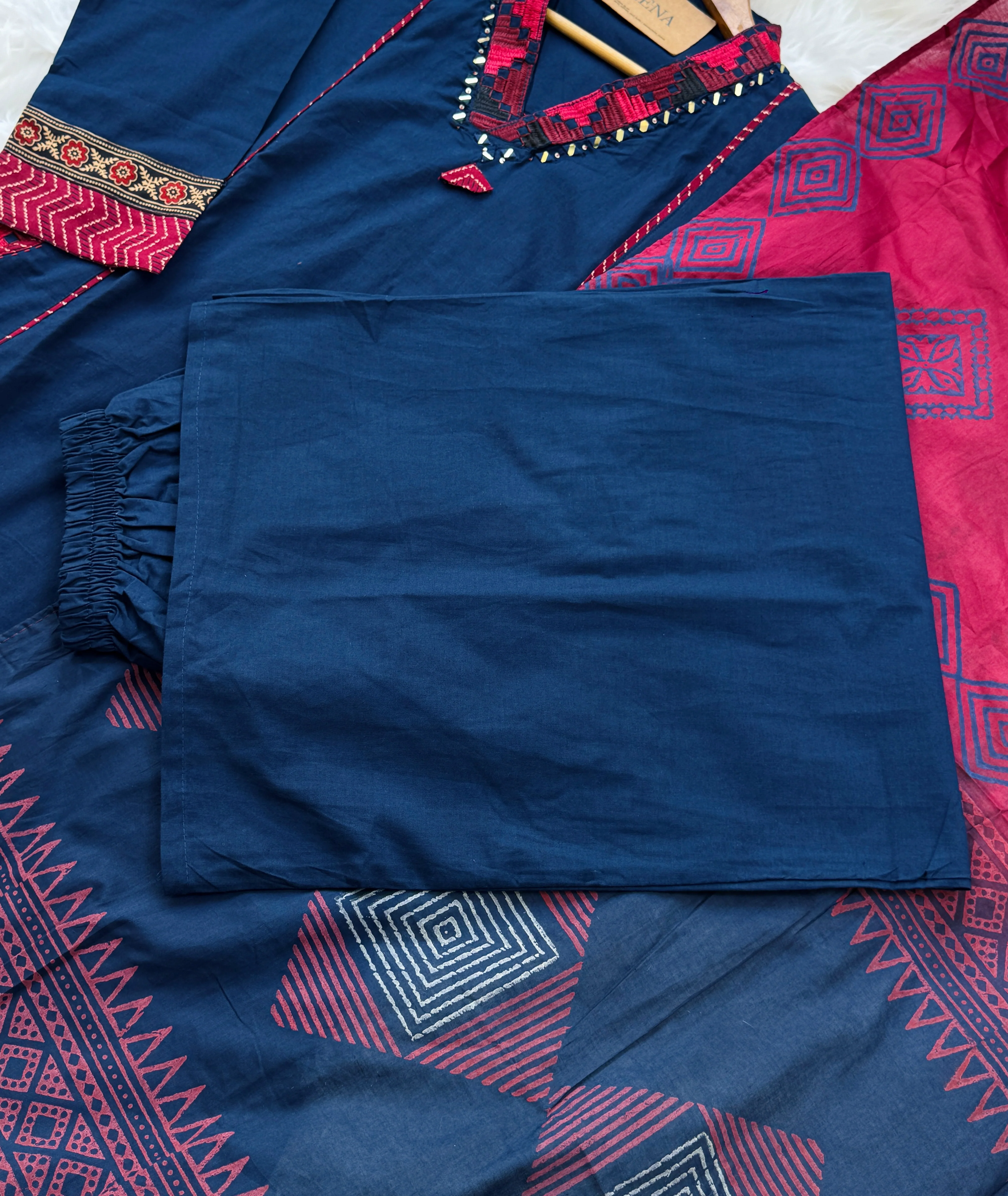Pure Cotton Embroidered Mirror Work Kurti Set - Image 6