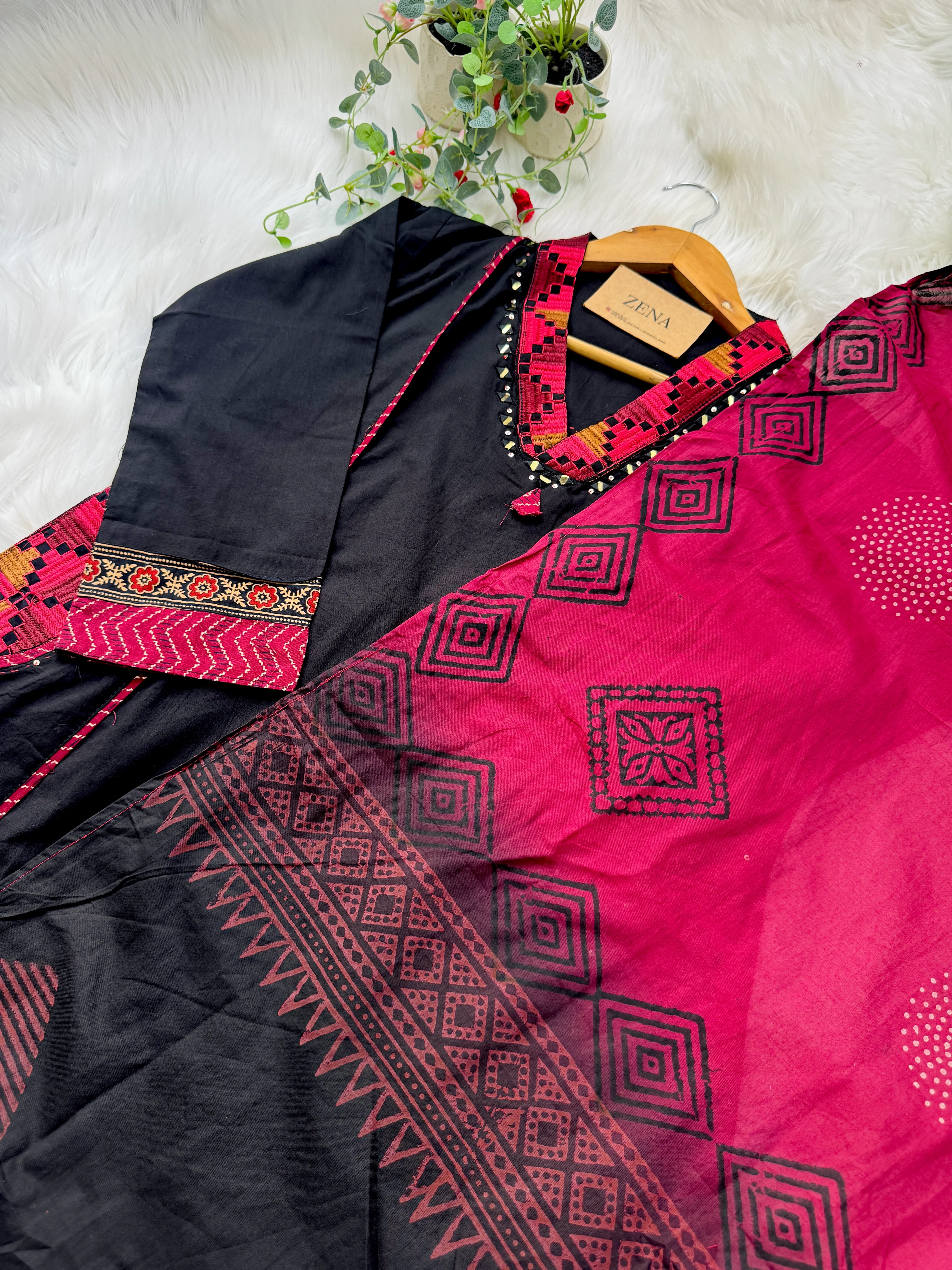 Pure Cotton Embroidered Mirror Work Kurti Set - Image 3