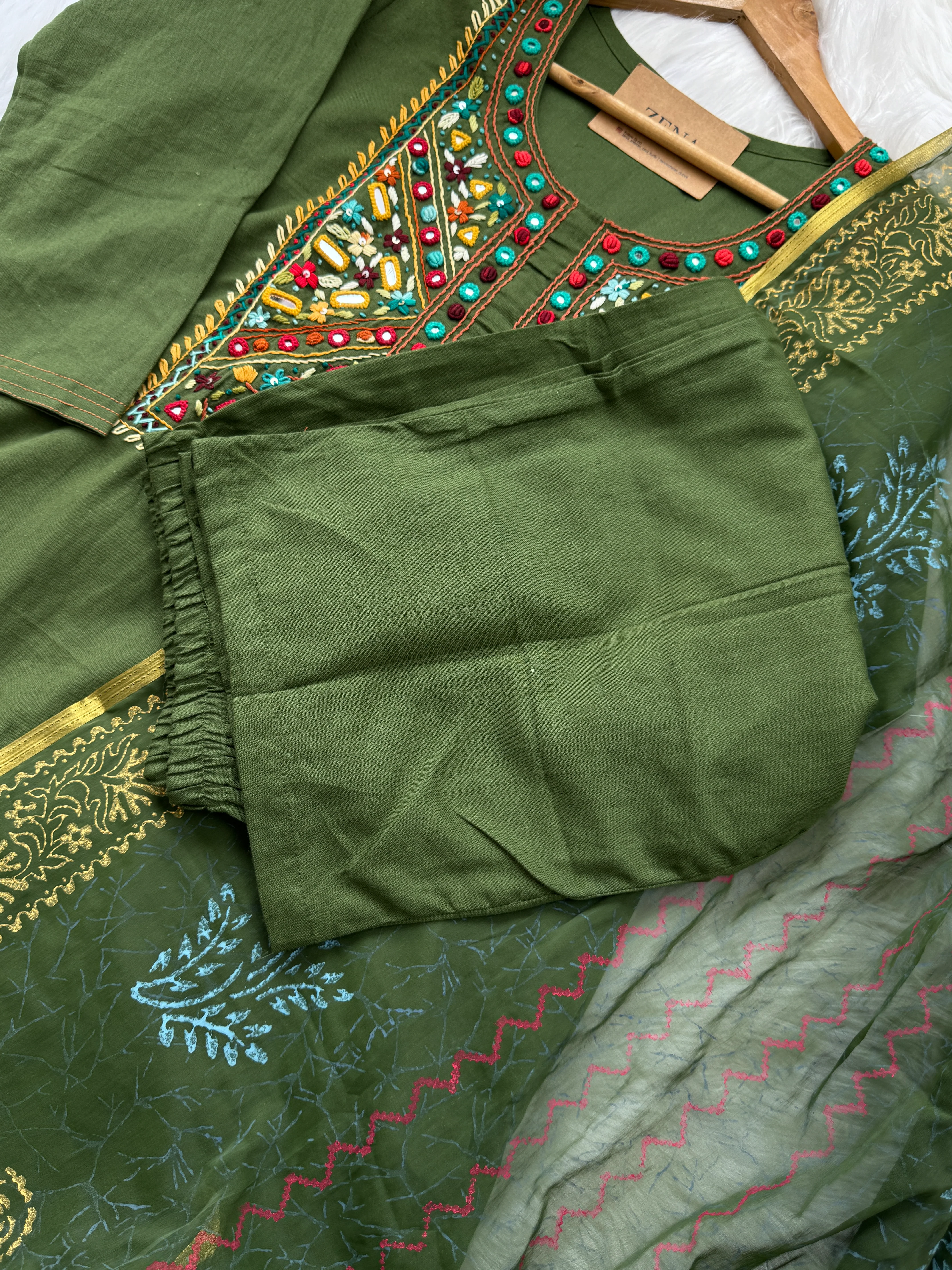 Pure Cotton Hand-Detailed Mirror Work Kurti Set - Image 5