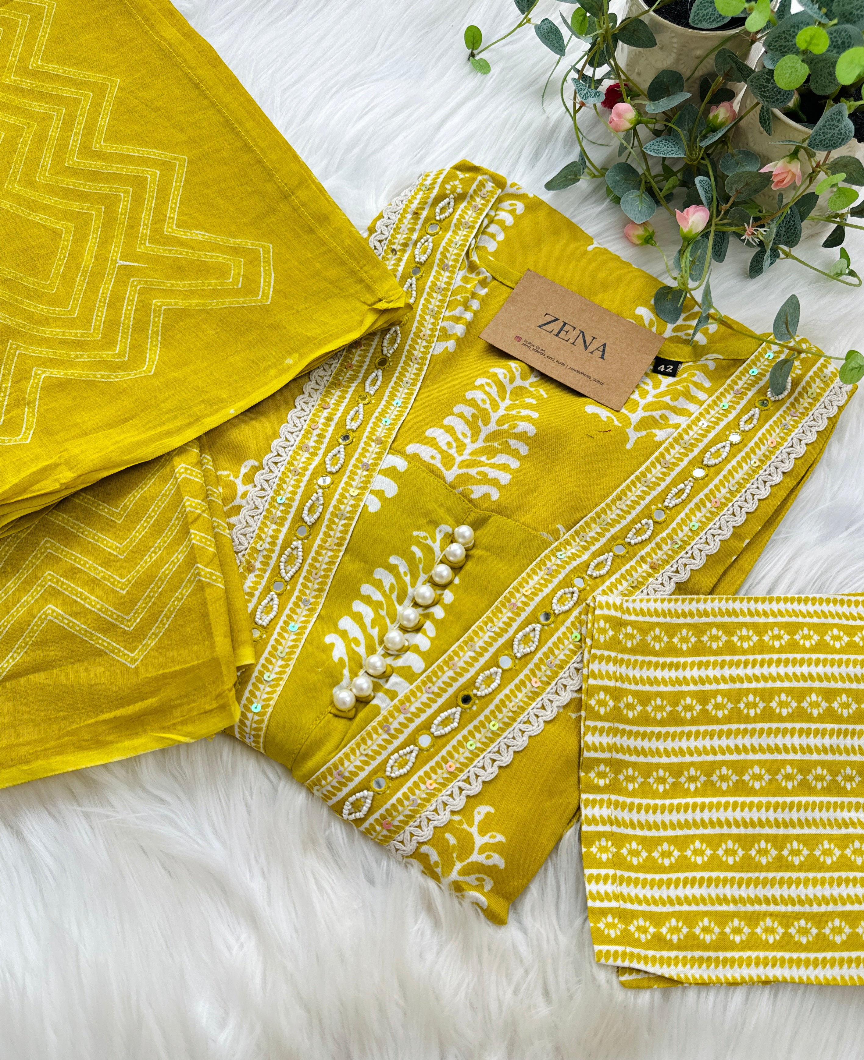 Pure Cotton Hand Detailed Slitted Kurti Set โ Comfortable & Stylish ๐ฟ