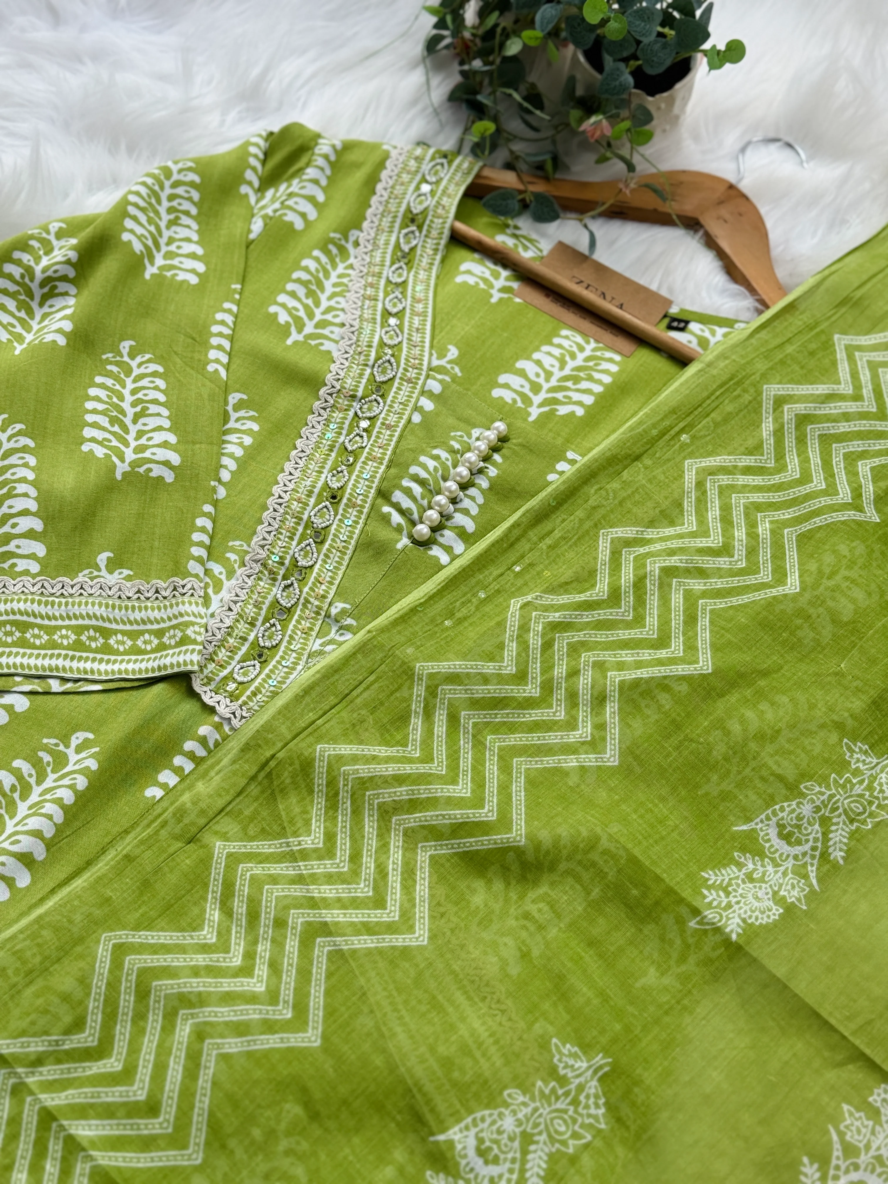 Pure Cotton Hand Detailed Slitted Kurti Set โ Comfortable & Stylish ๐ฟ - Image 3