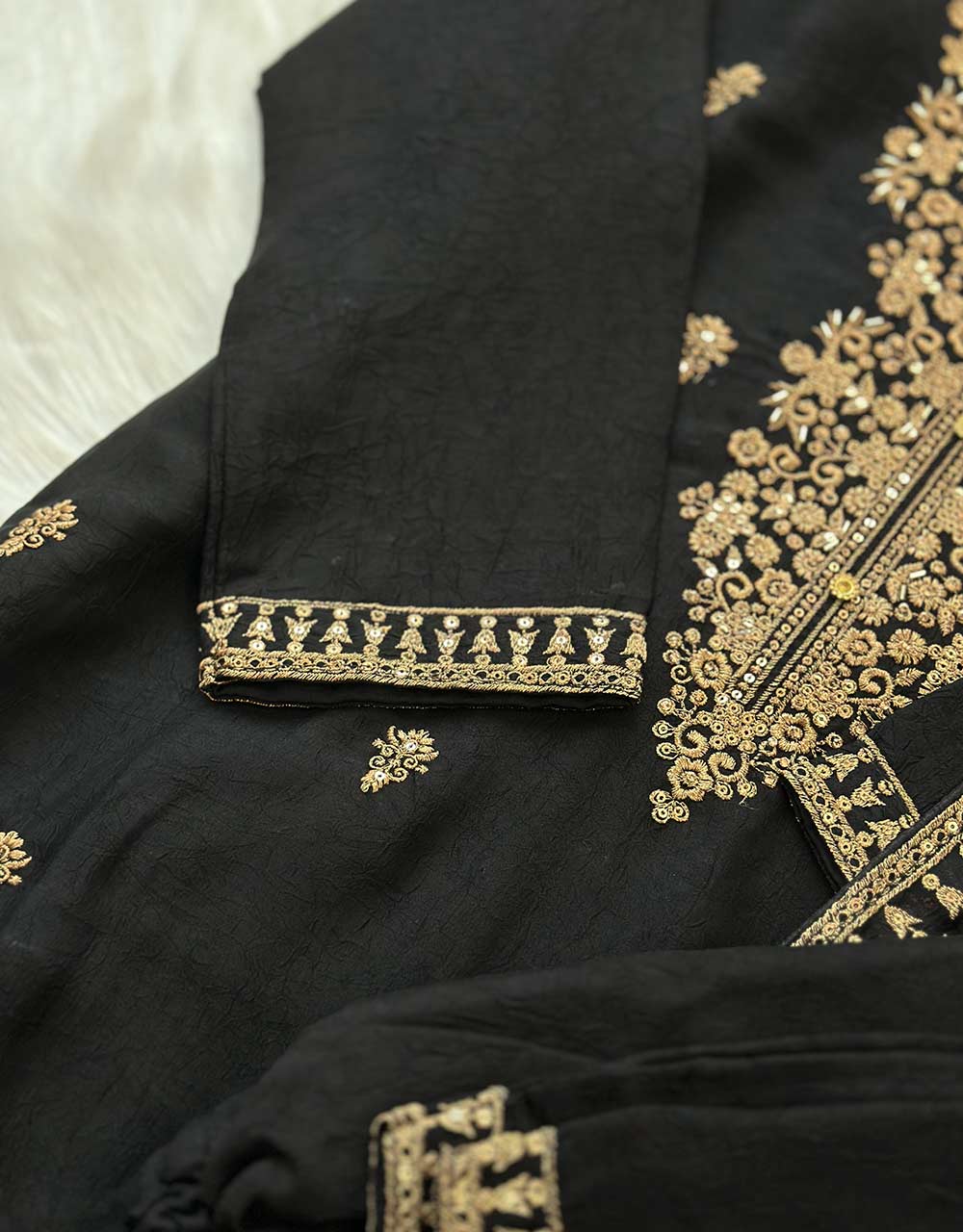 Shimmer Silk Ready-to-Wear Hand Work Kurti Set β Radiate Elegance β¨ - Image 4