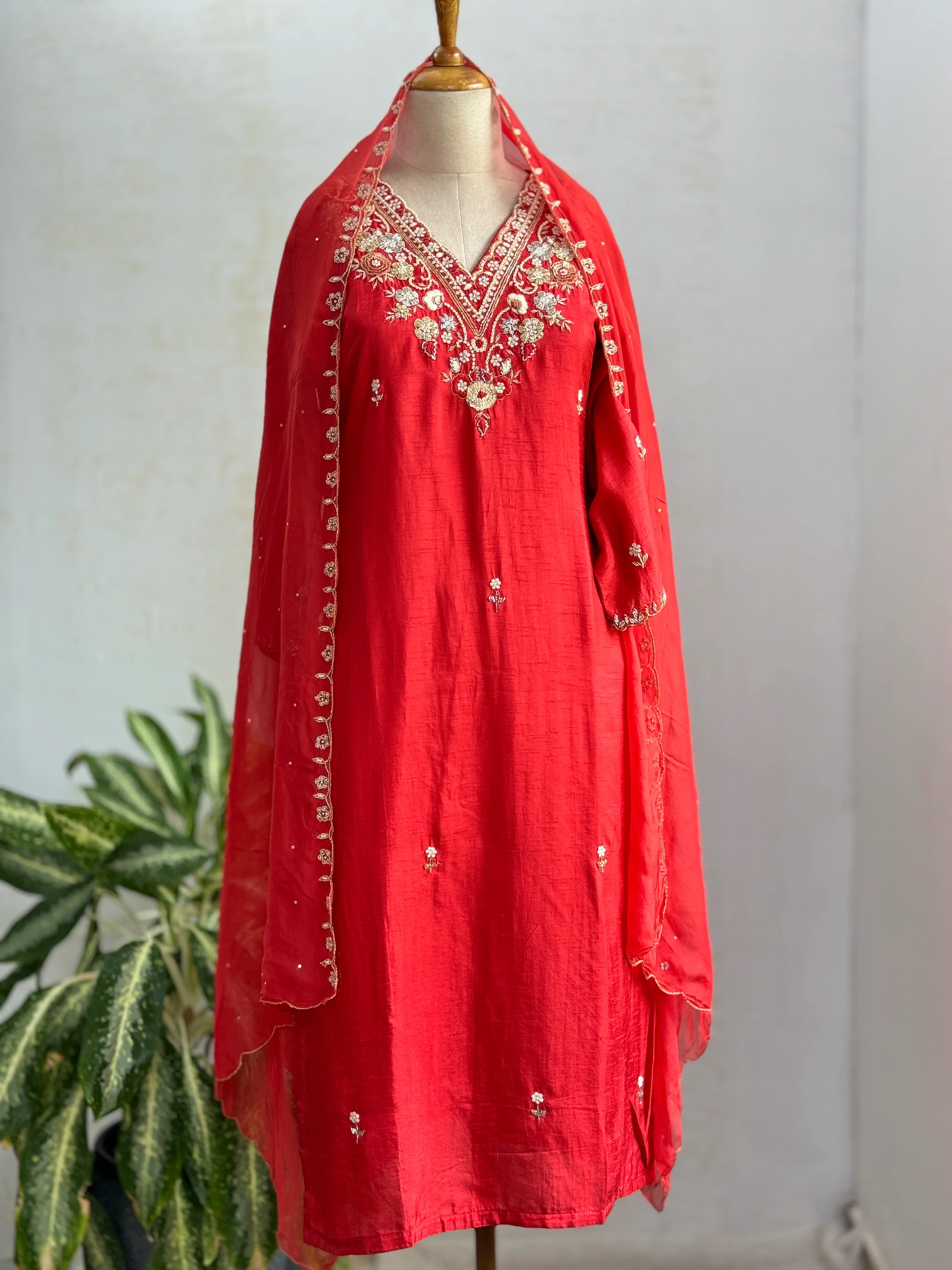 Pure Dola Silk Handwork Suit Elegant Craftsmanship, Effortless Festive Style - Image 2