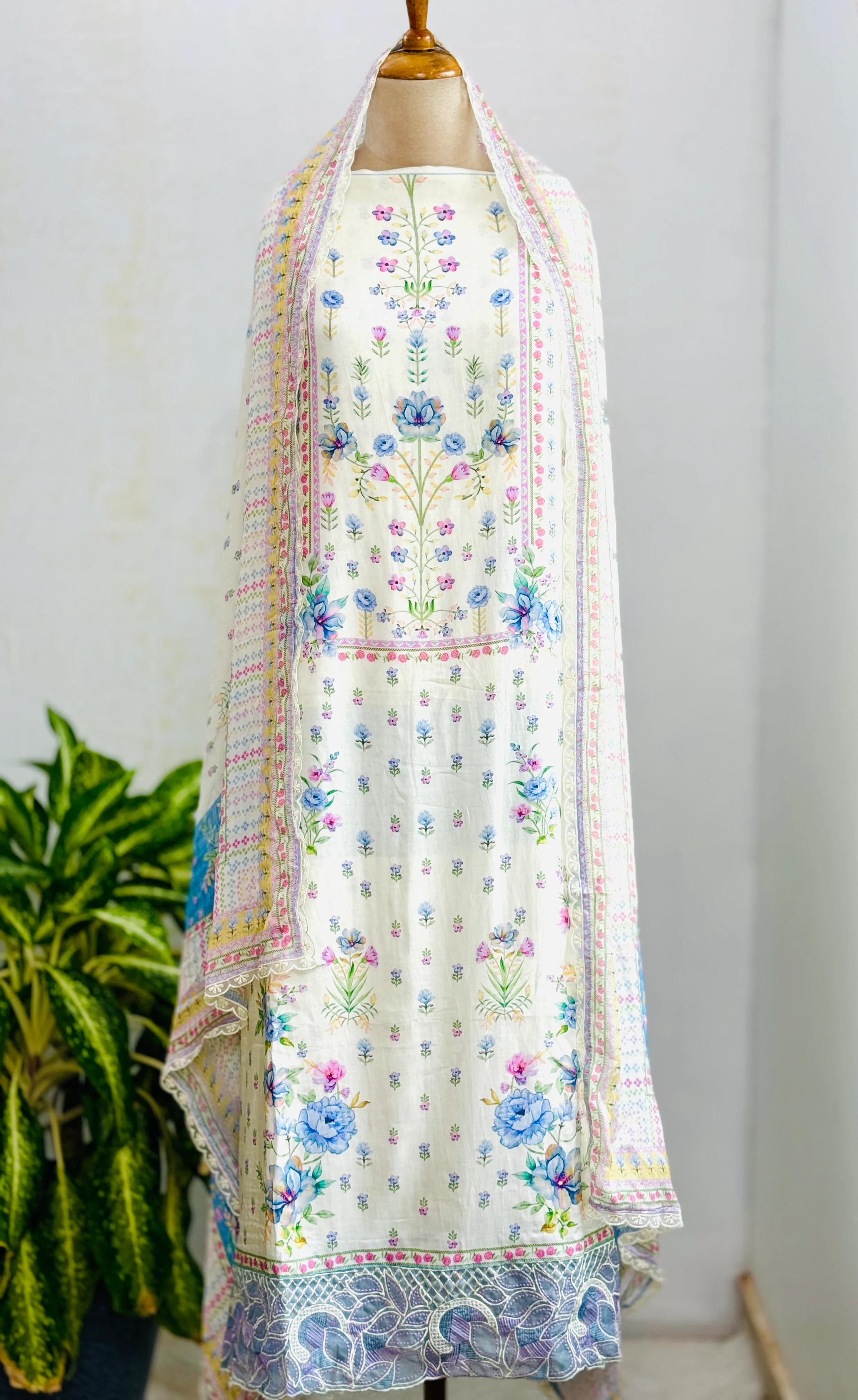 Pure Muslin Digital Printed Suit with Pure Chinnon Digital Printed Organza Border Dupatta - Image 2