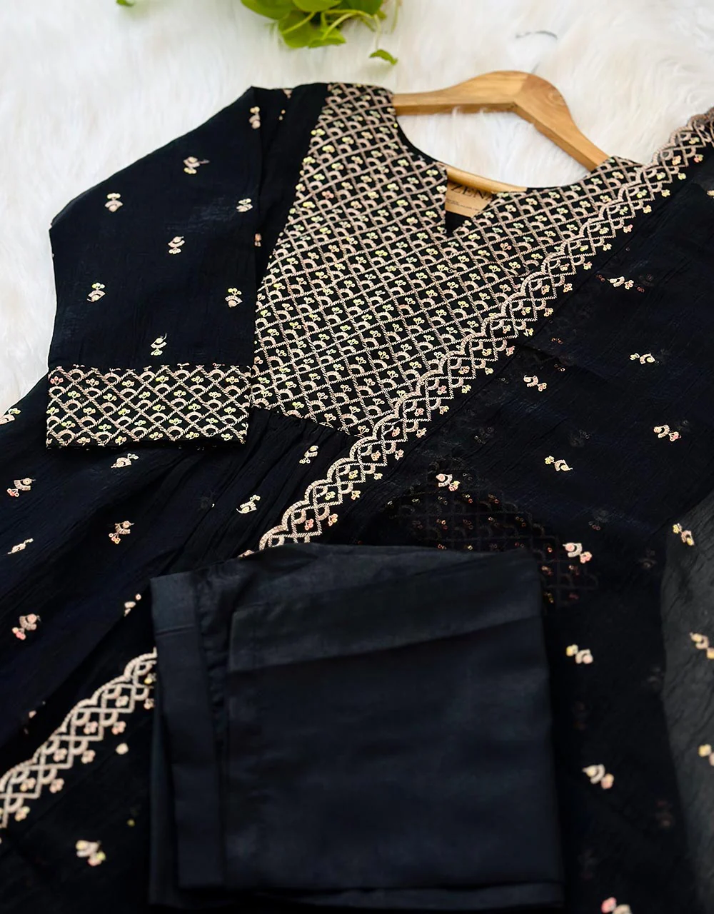 Ready to Wear Eid Arrival Shimmer Silk Kurti Set β Radiate Festive Elegance β¨